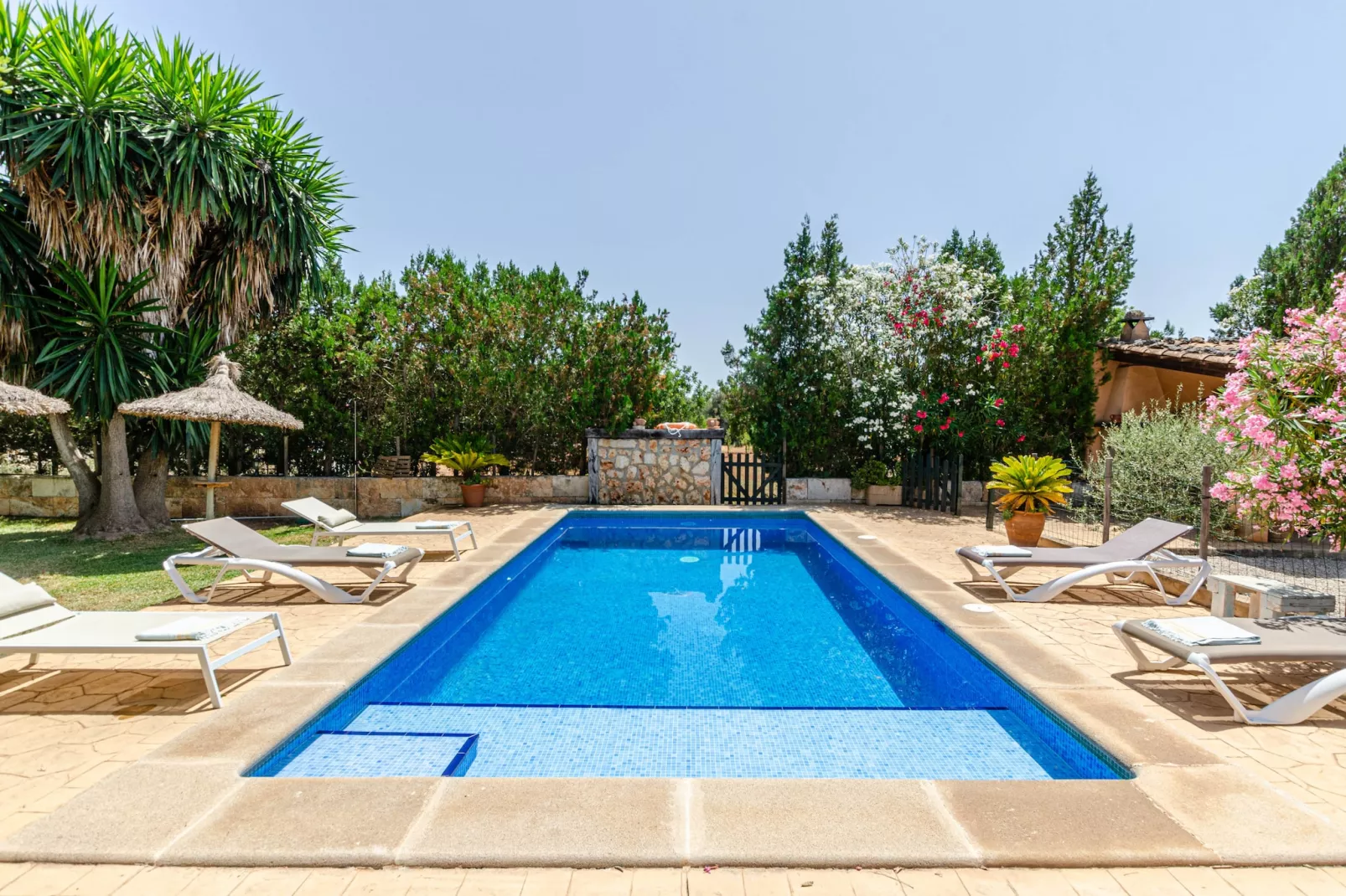 YourHouse Can Rafelino-Pool