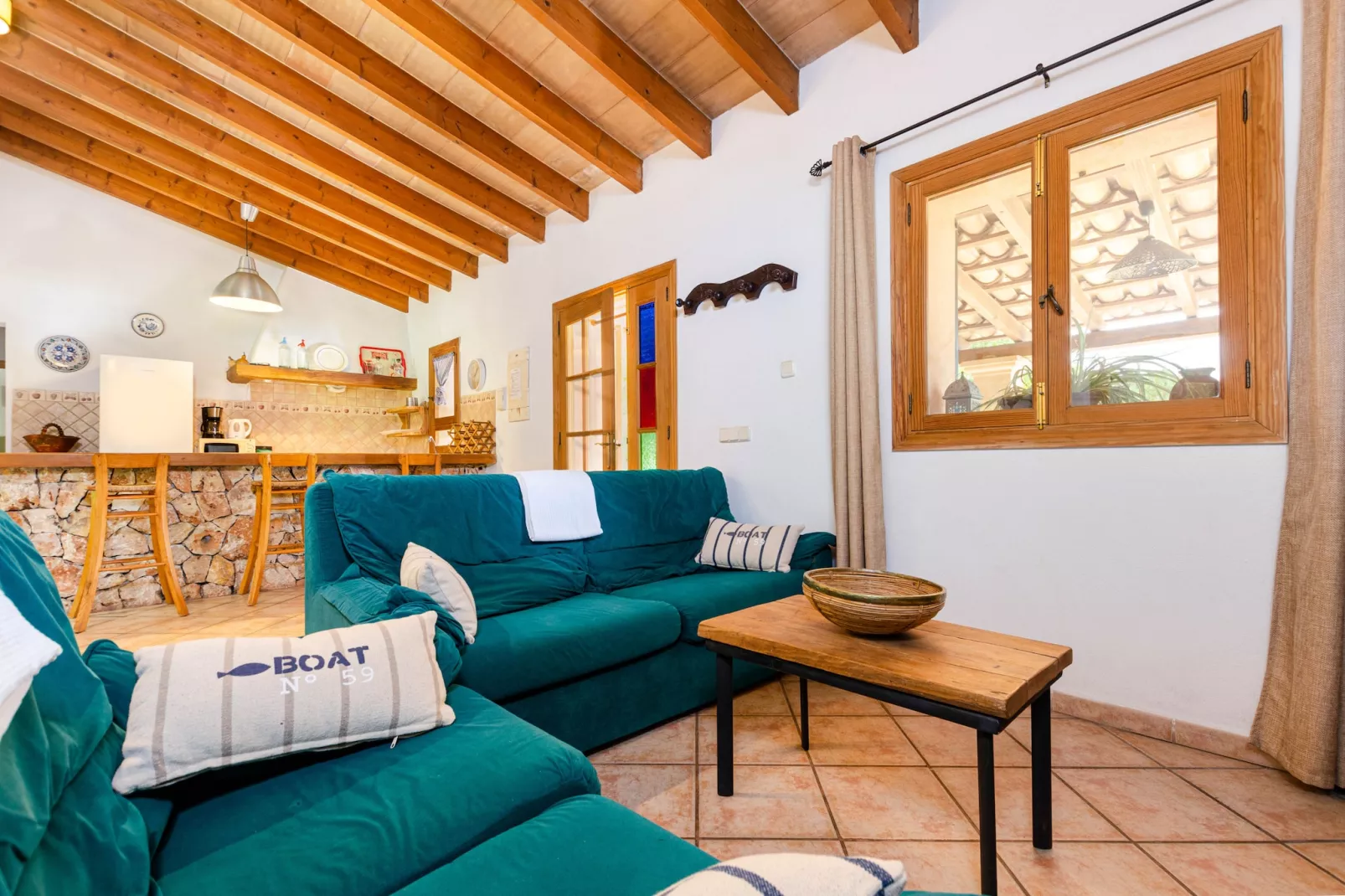 YourHouse Can Rafelino-Living room