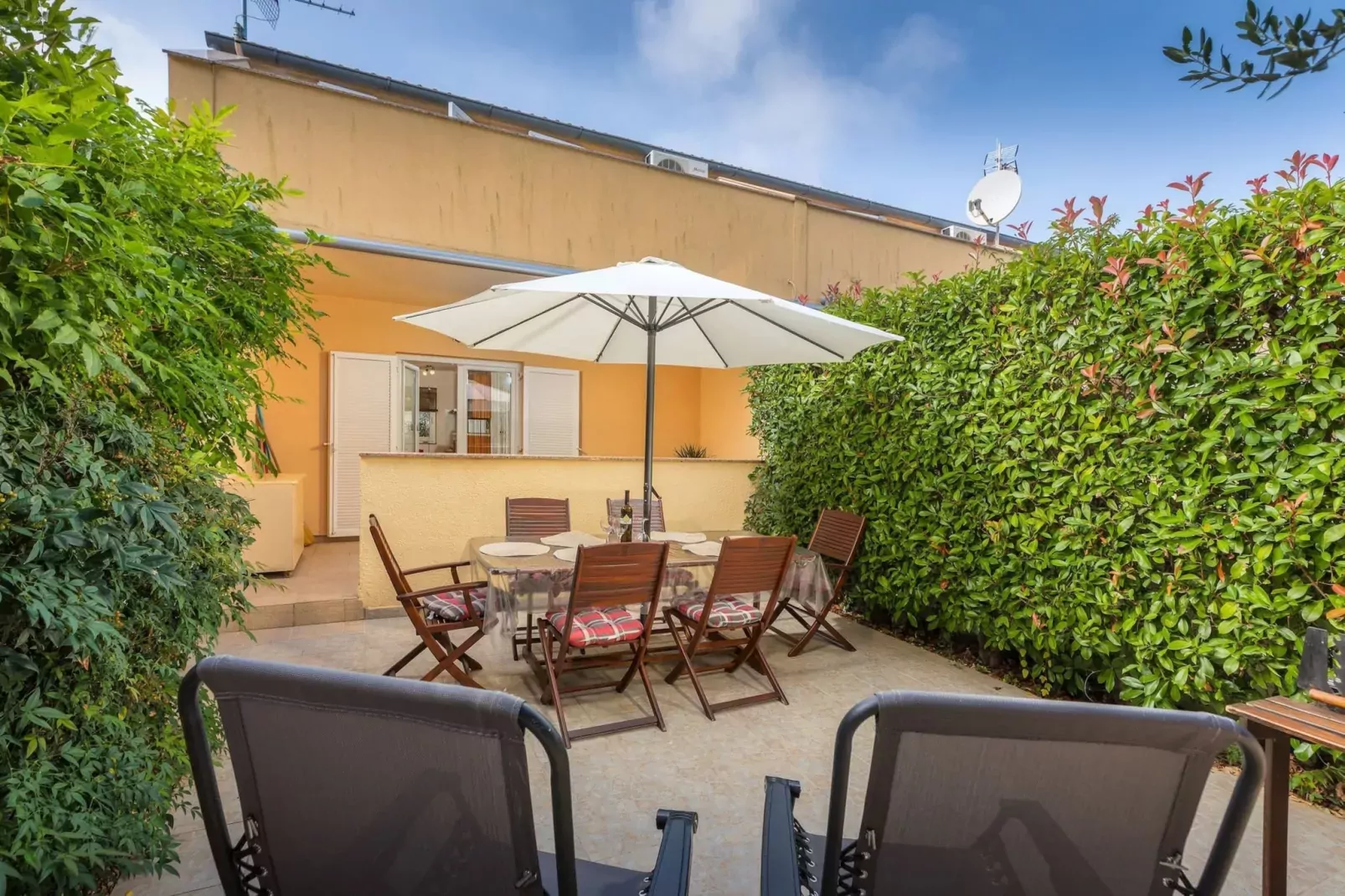 Apartment with Pool in Liznjan - Buneta-Terrace