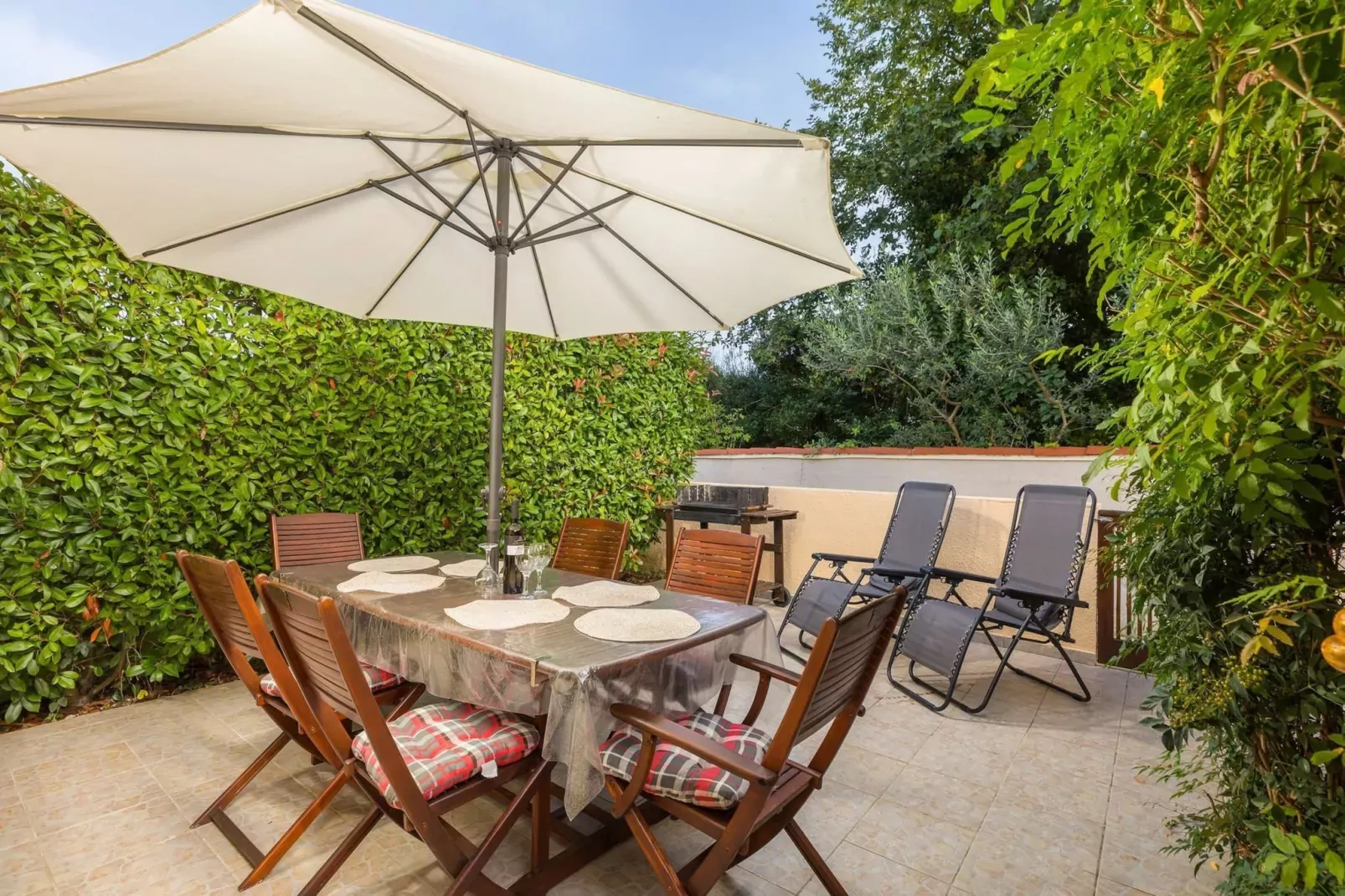 Apartment with Pool in Liznjan - Buneta-Terrace
