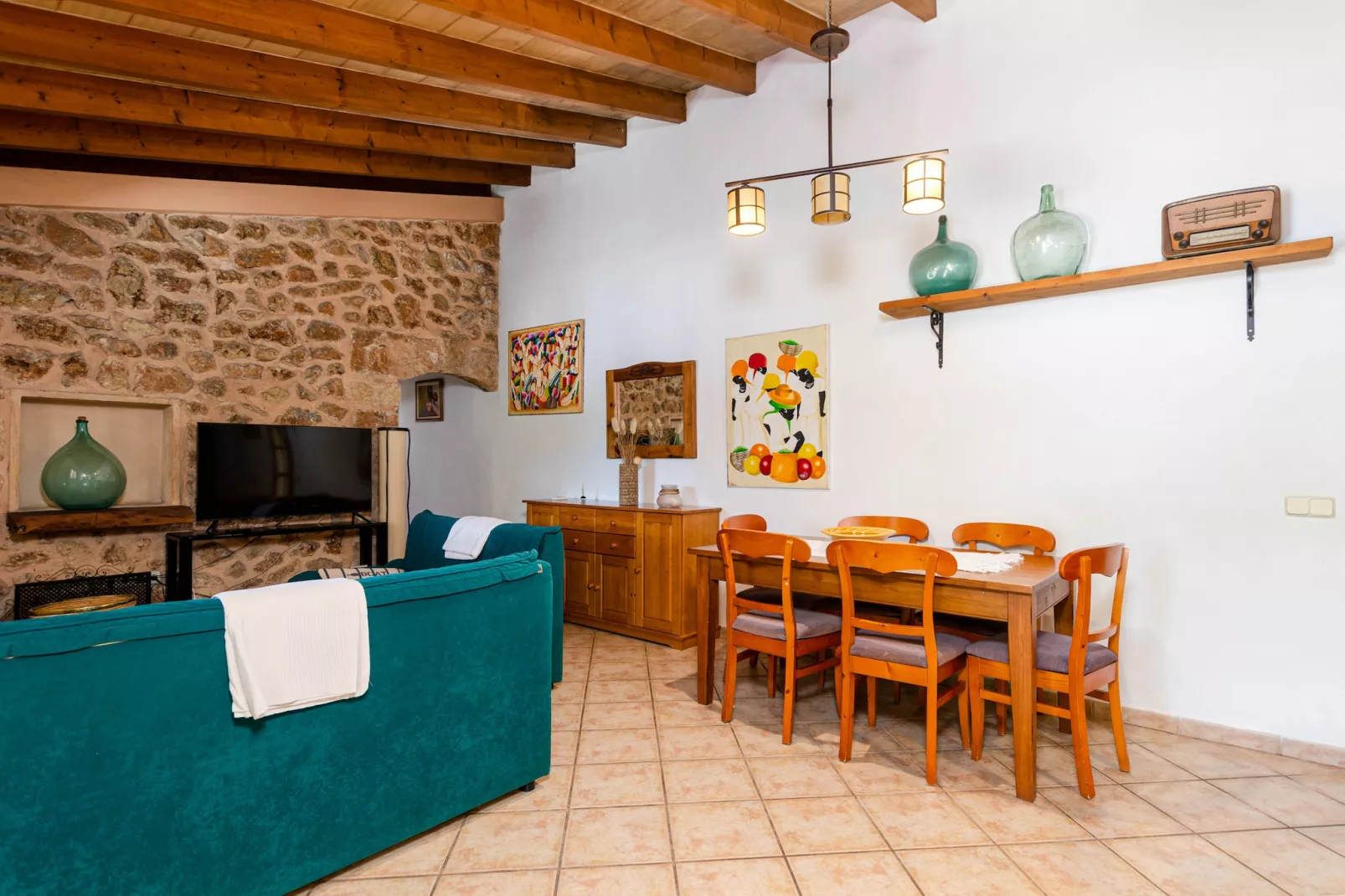 YourHouse Can Rafelino-Dining room