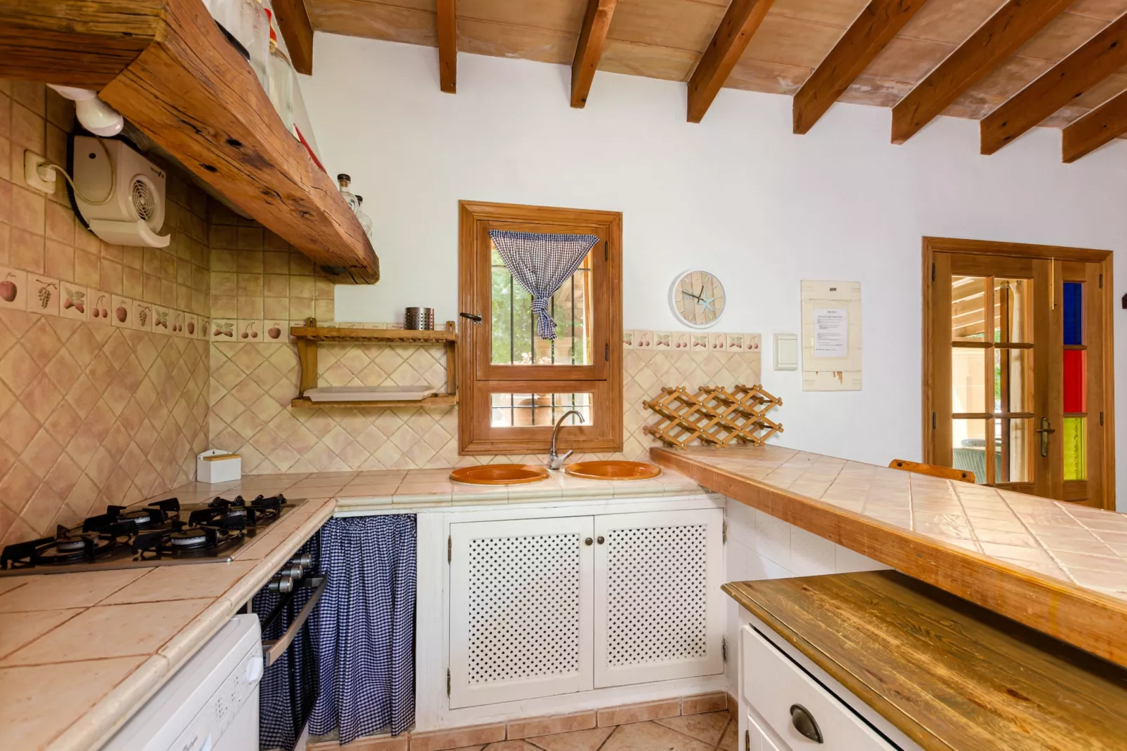 YourHouse Can Rafelino-Kitchen