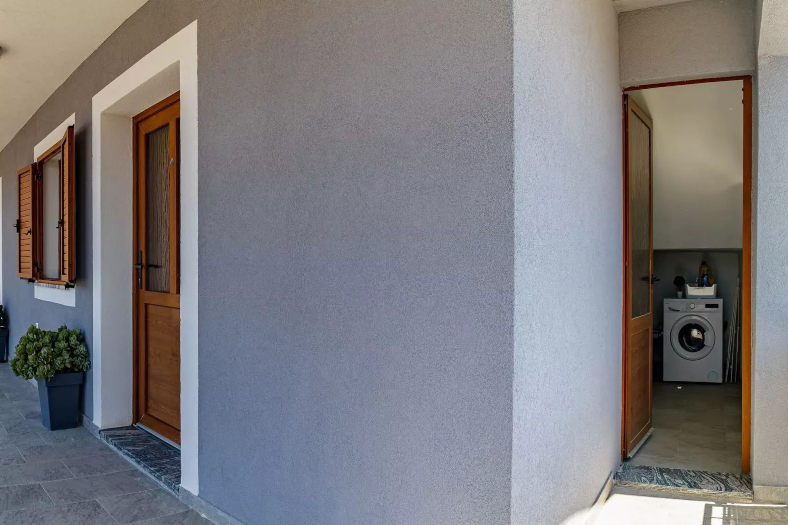 Holiday House Ulika with Private Pool-Landing