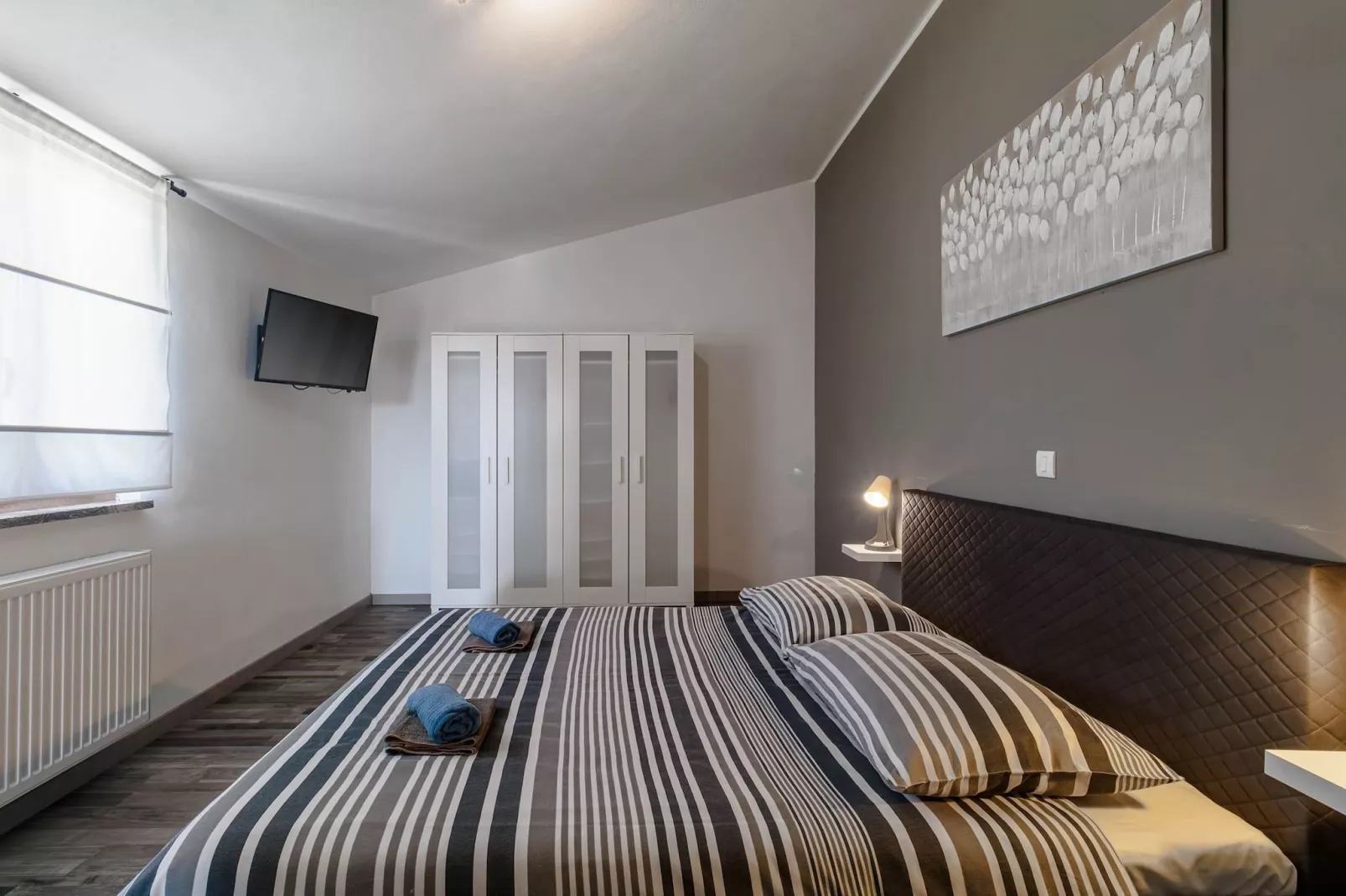 Holiday House Ulika with Private Pool-Bedroom