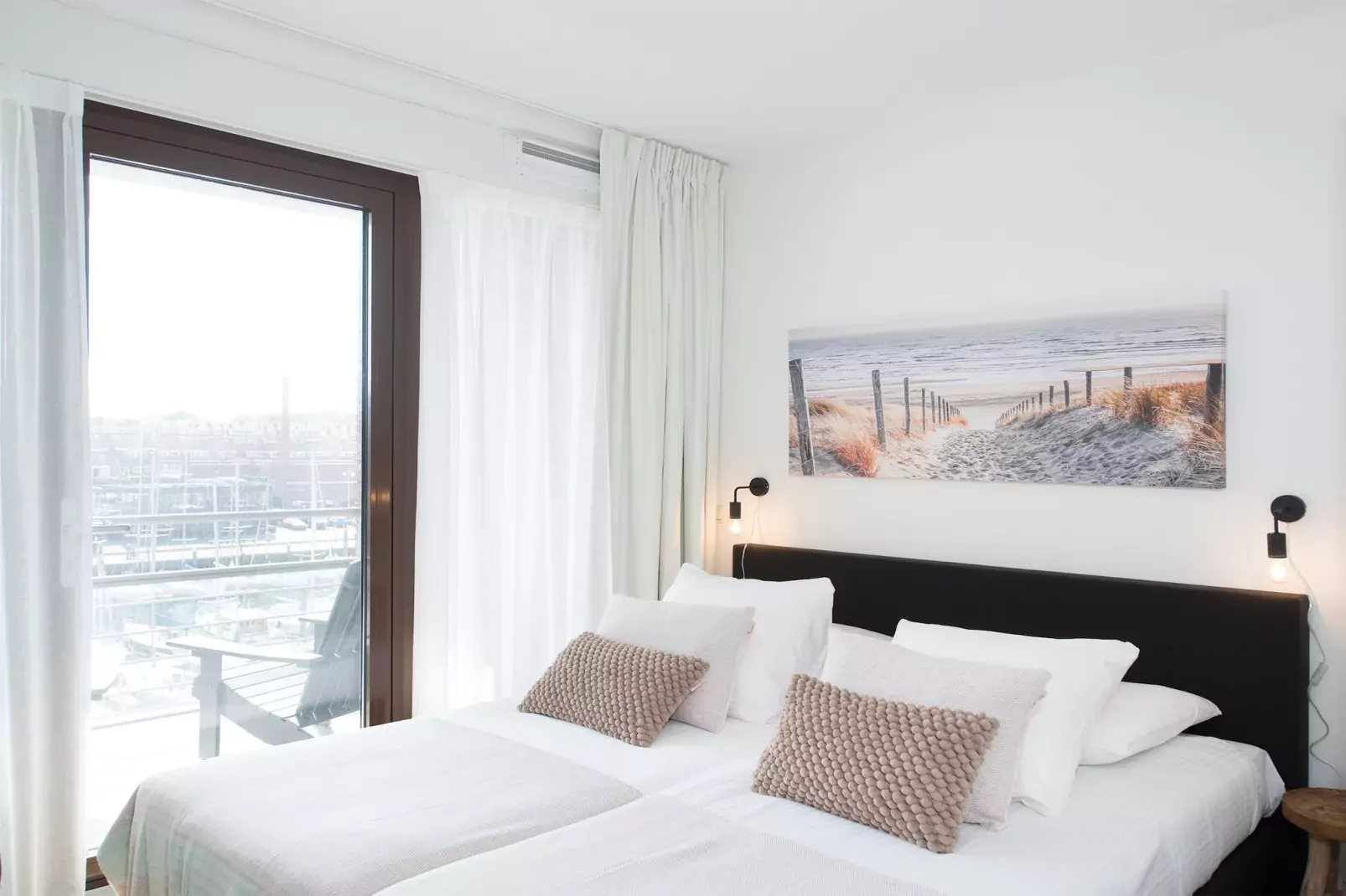 Scheveningen Harbour 48A-Bedroom