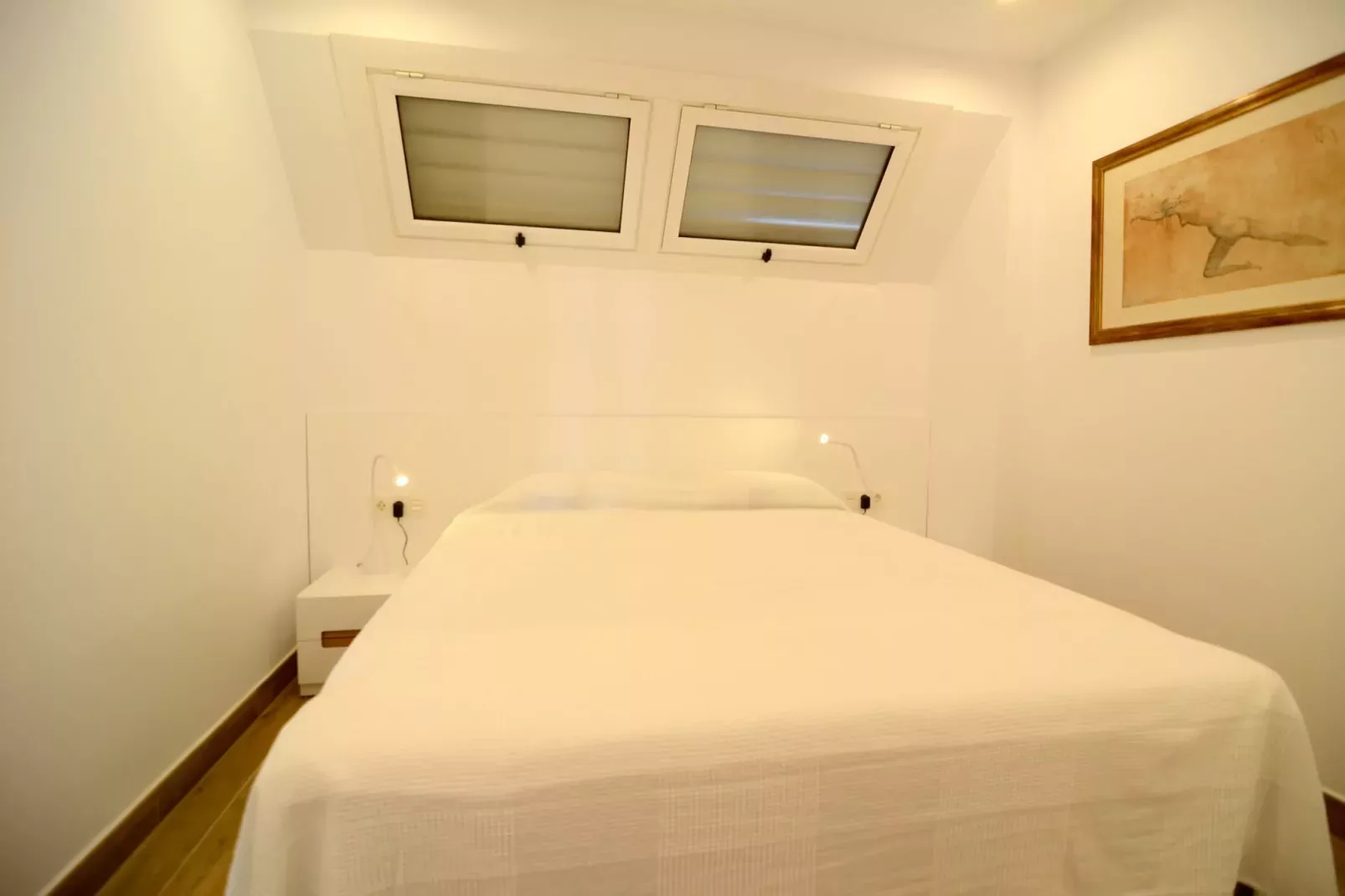 APARTMENT PASSEIG DEL MAR 18-Schlafzimmer