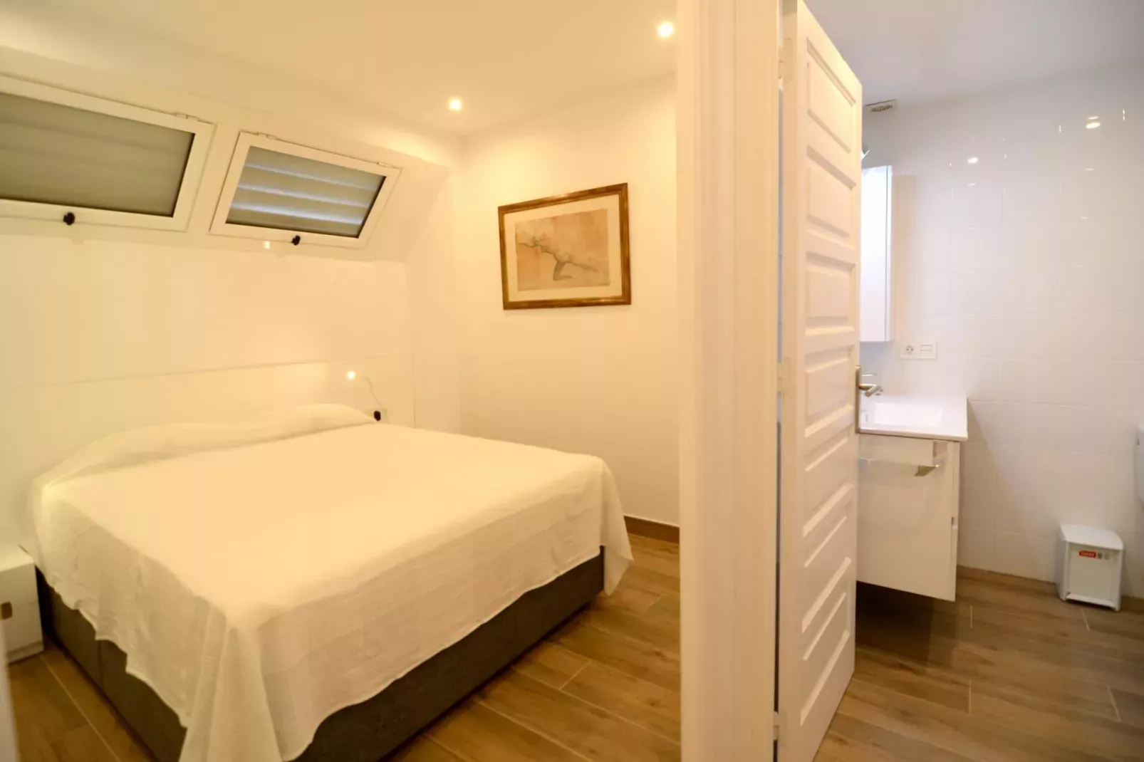 APARTMENT PASSEIG DEL MAR 18-Schlafzimmer