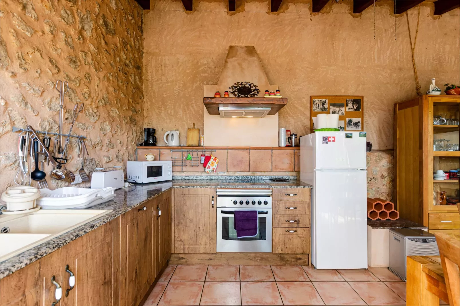 YourHouse Cas Padri de Inca-Kitchen