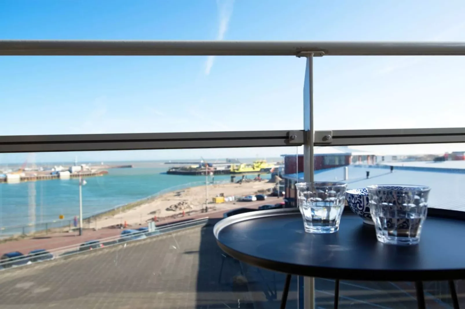 Scheveningen Harbour 68B - 10256444