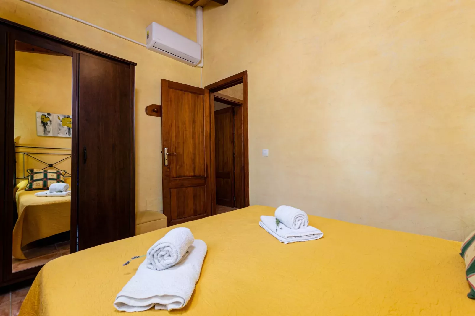 YourHouse Cas Padri de Inca-Bedroom