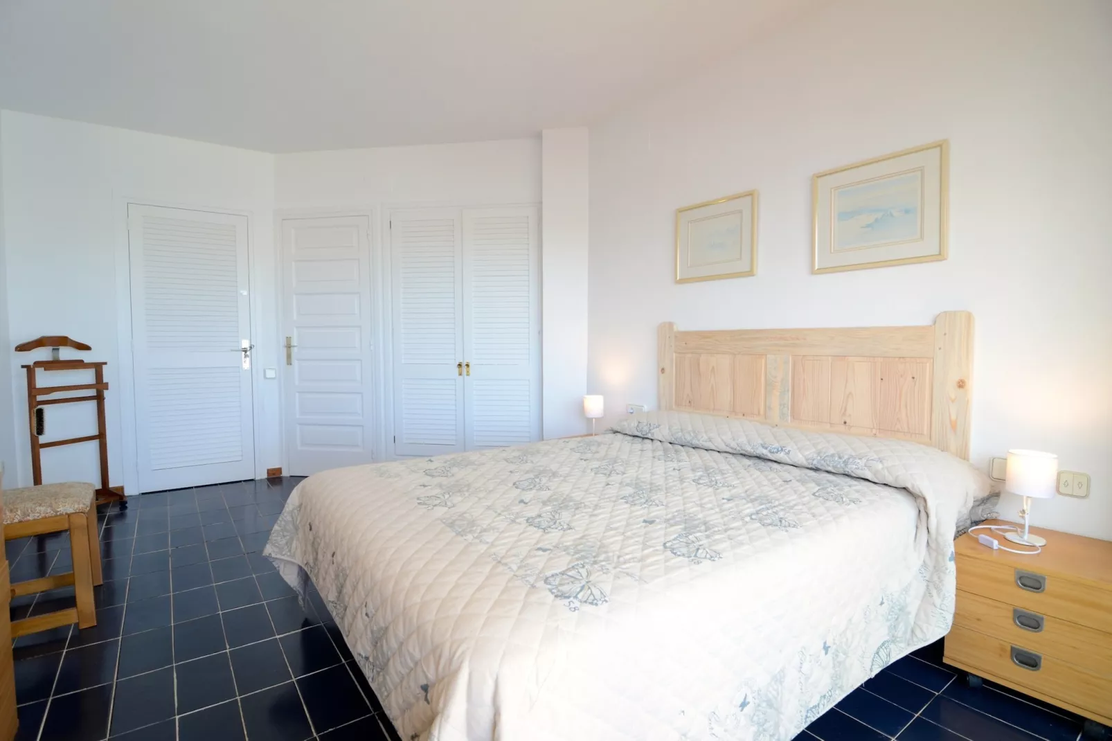 APARTMENT PASSEIG DEL MAR 22-Bedroom