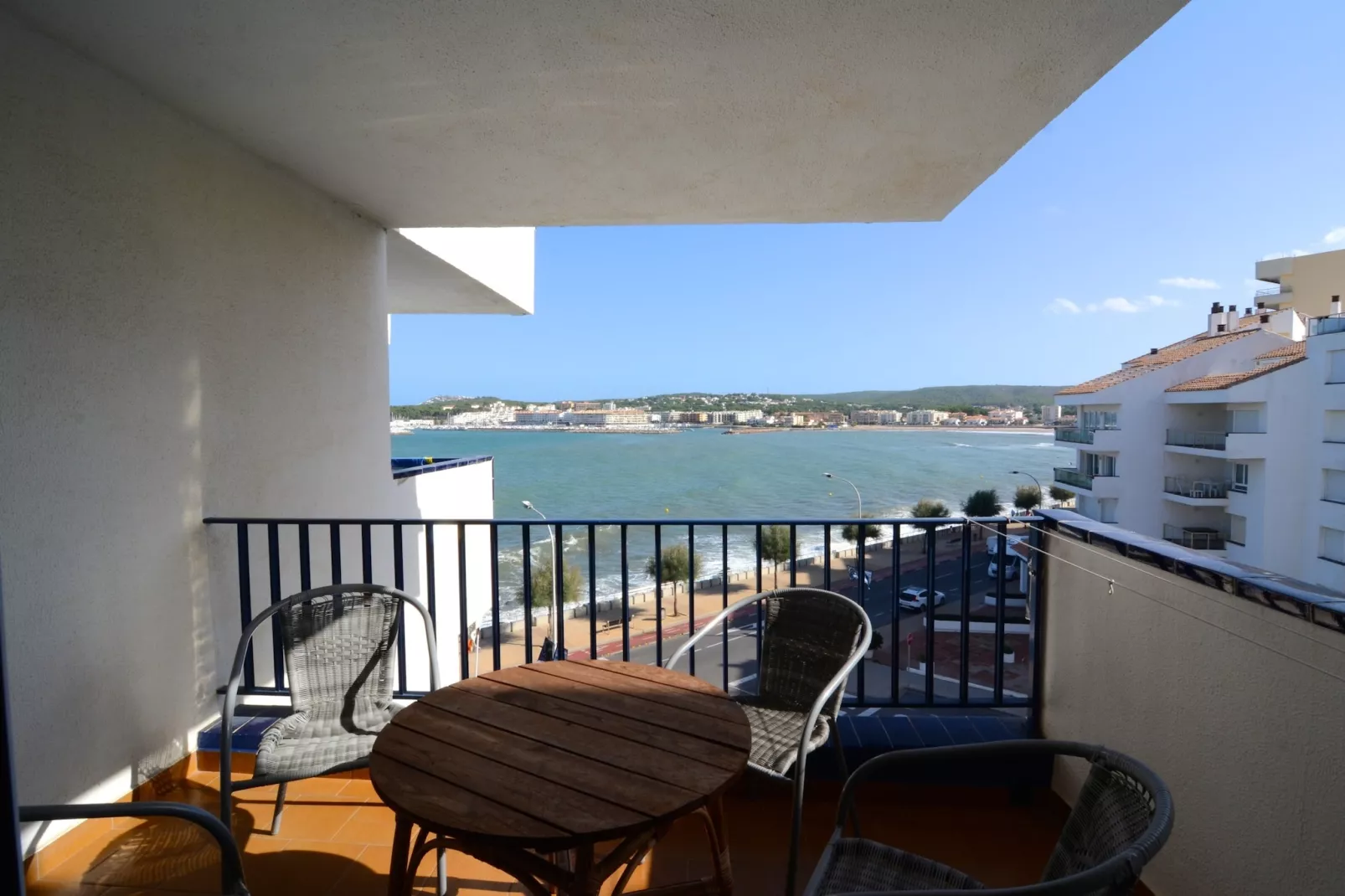 APARTMENT PASSEIG DEL MAR 22-Terrace