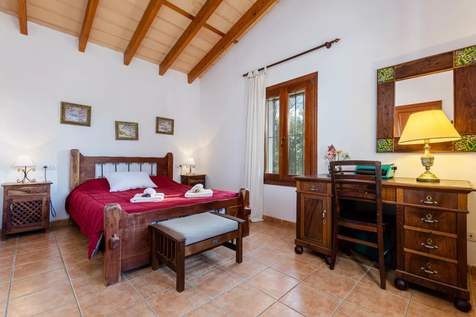 YourHouse Ermita-Bedroom