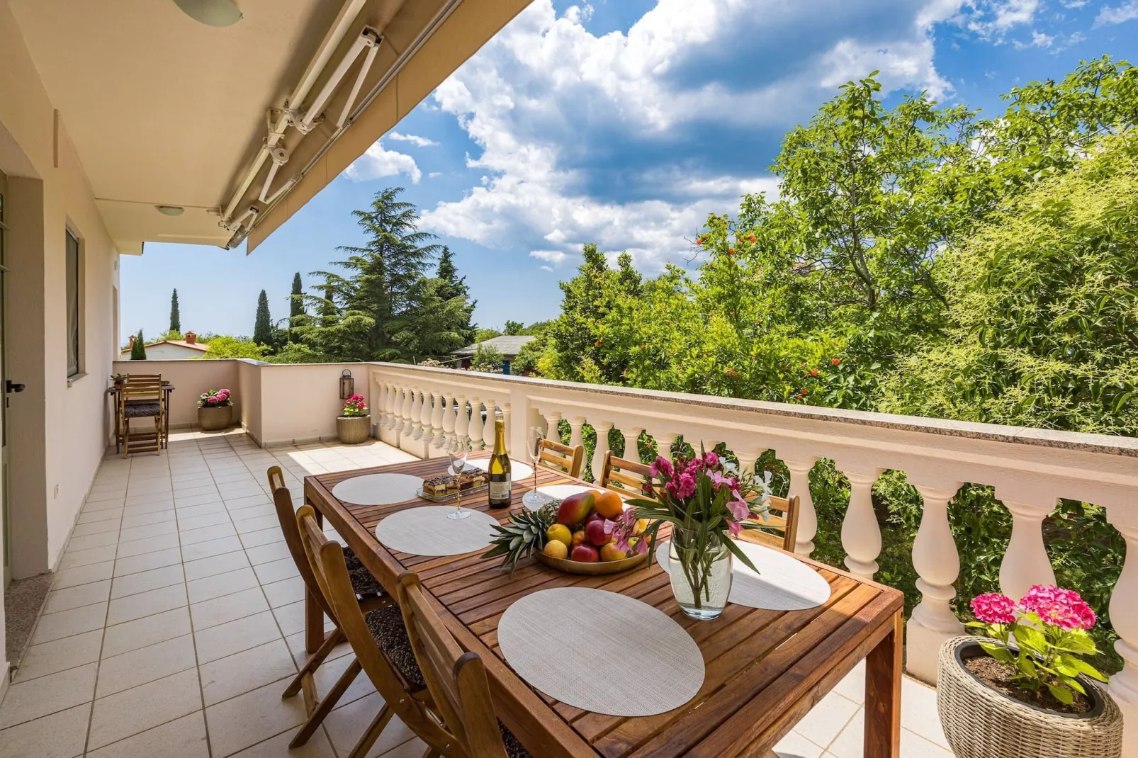 Apartment Jano with Balcony - Shabby Chic-Terrace balcony