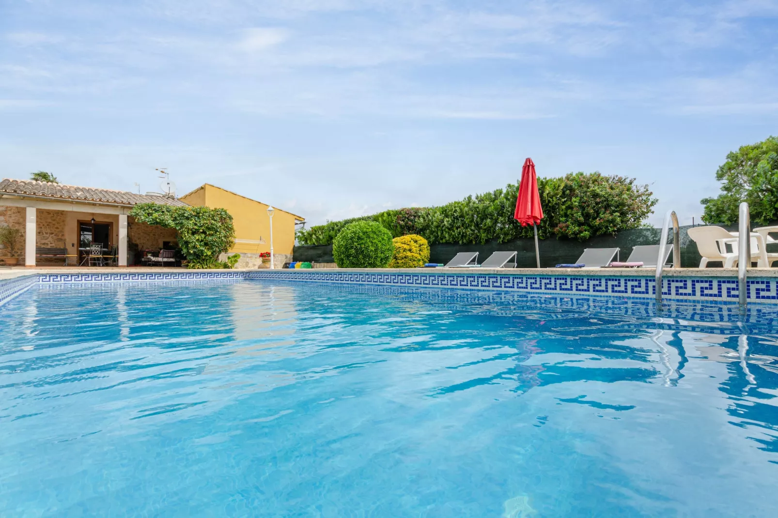 YourHouse Sa Sini-Pool