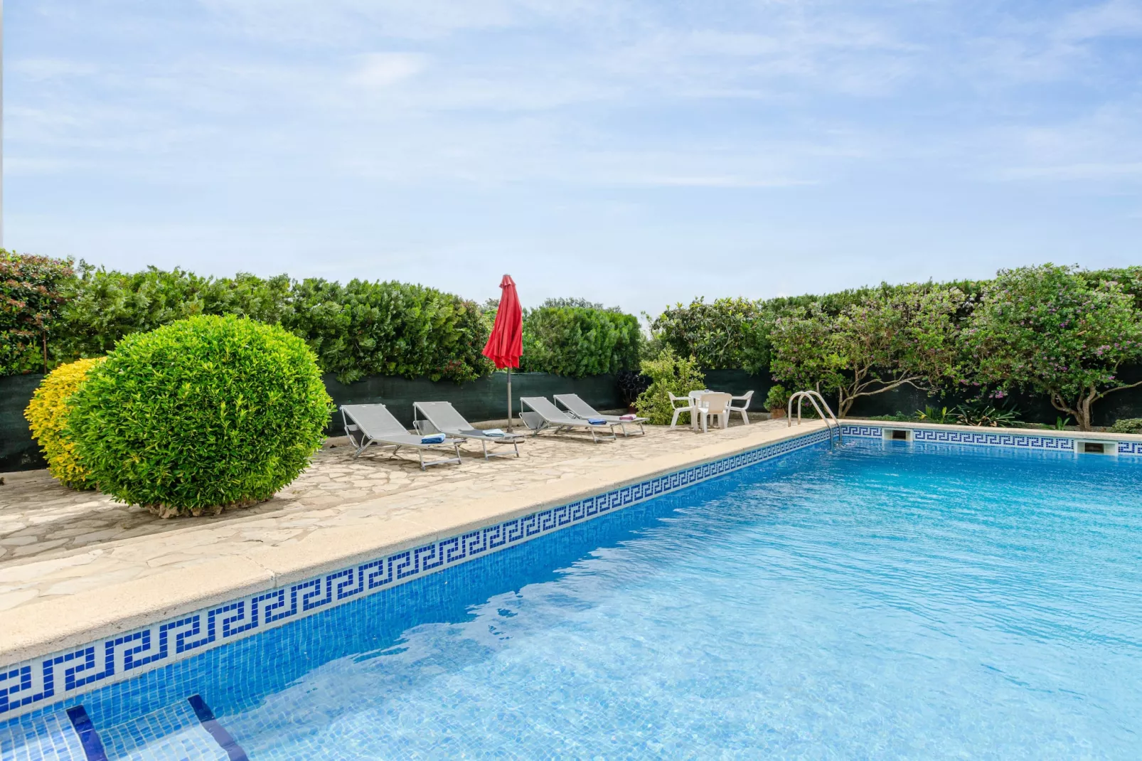 YourHouse Sa Sini-Pool