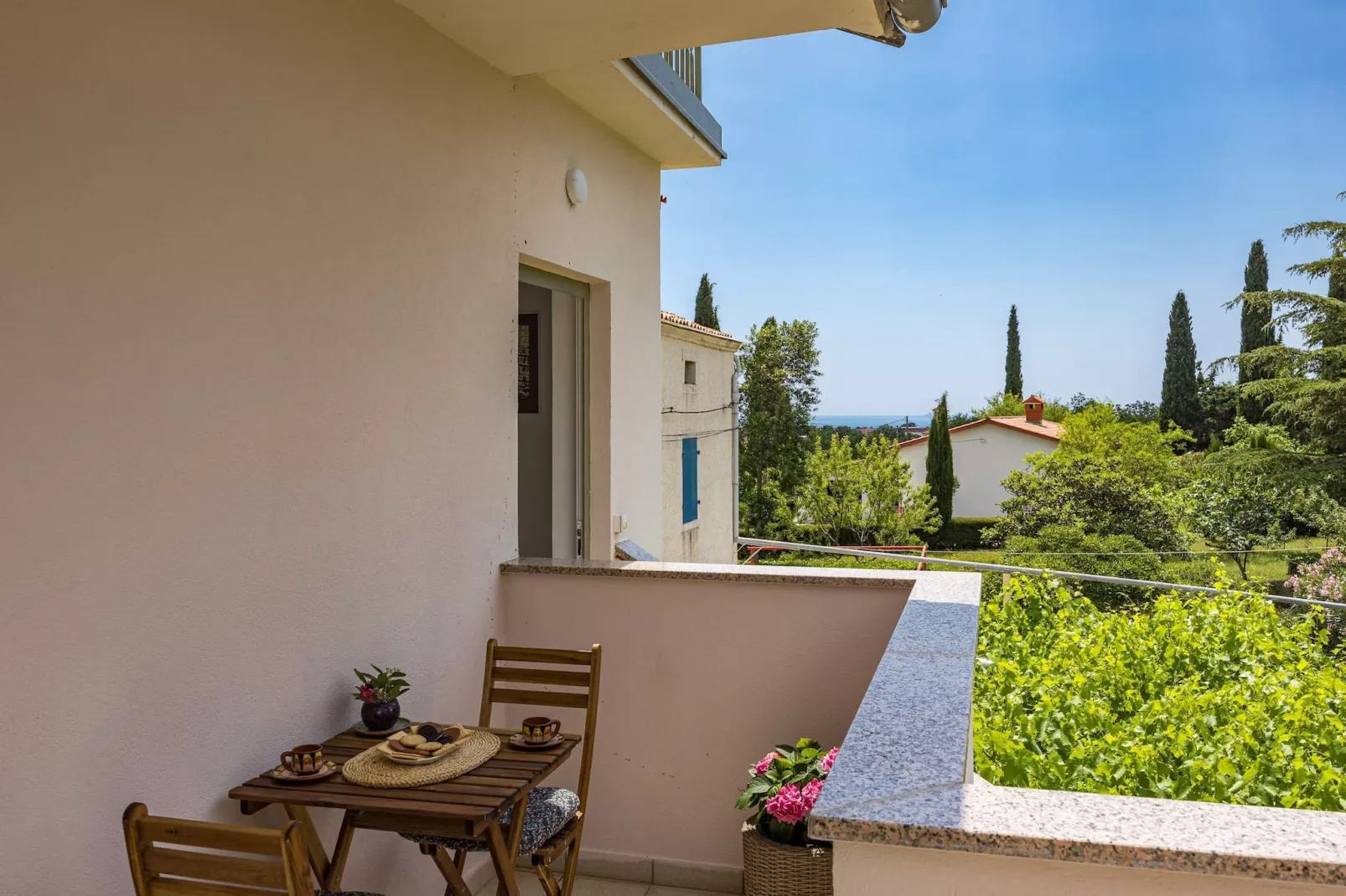 Apartment Jano with Balcony - Shabby Chic-Terrace balcony