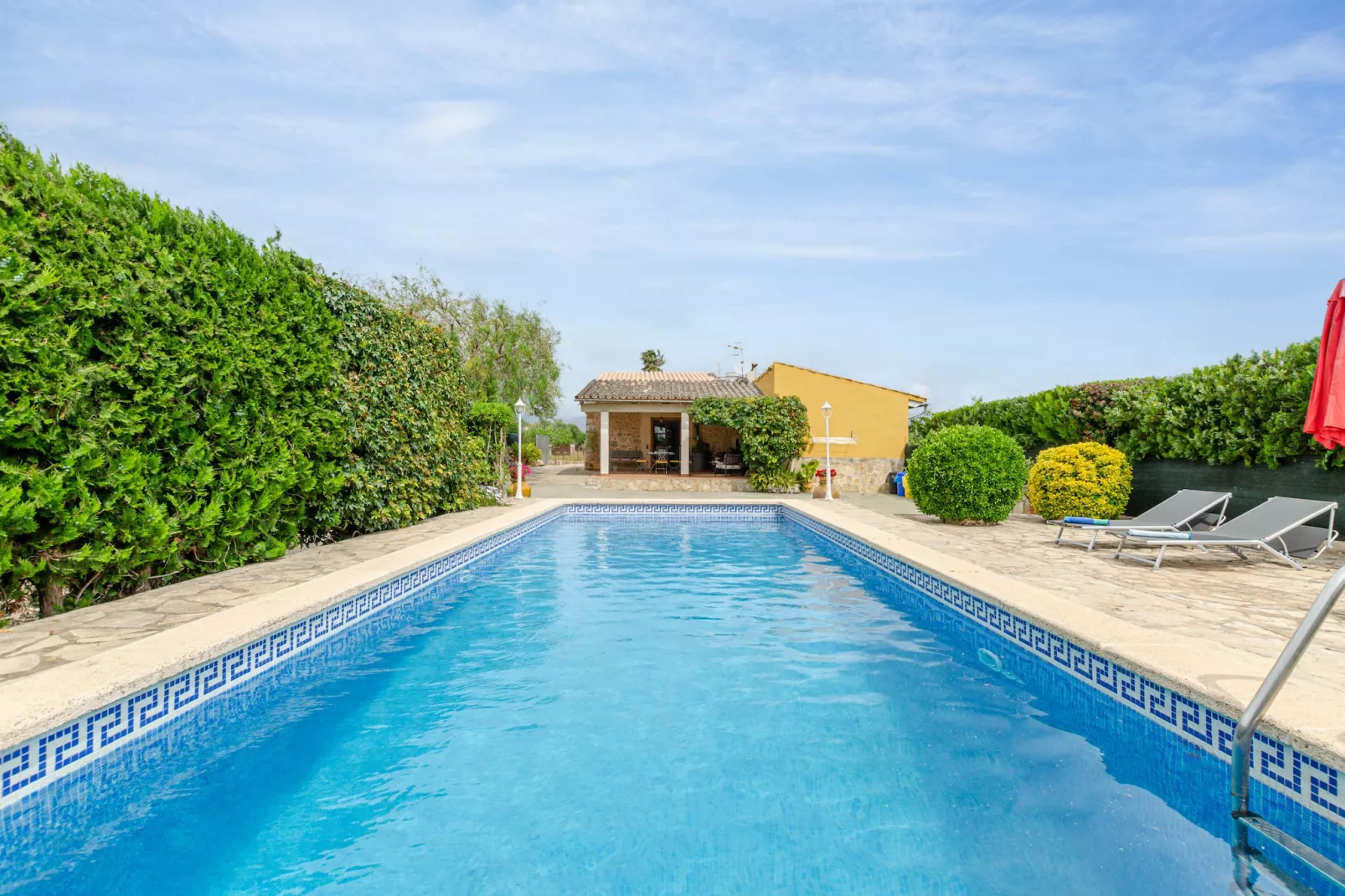 YourHouse Sa Sini-Pool