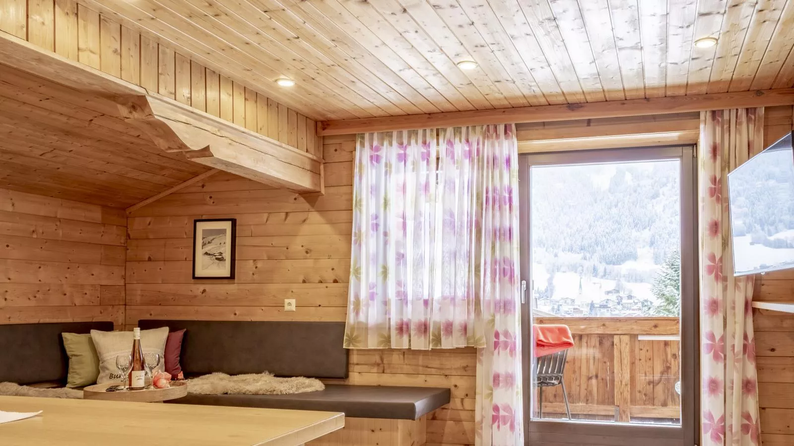 Tiroler Bergtraum Top 1-Salon