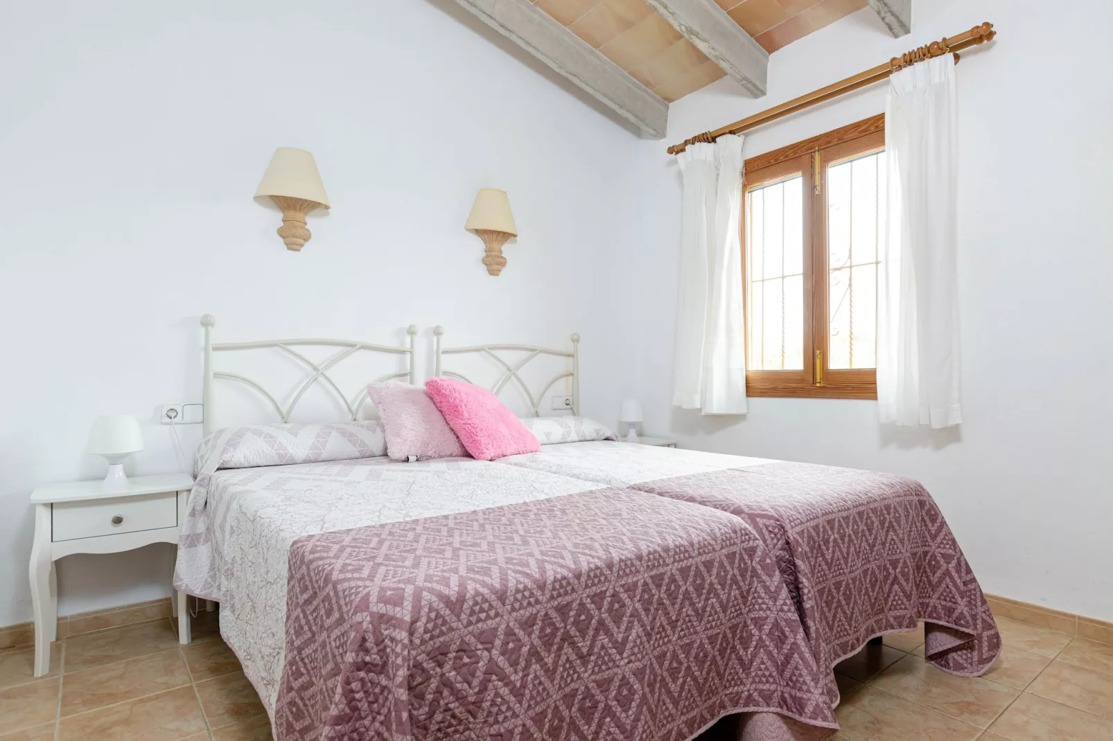 YourHouse Sa Sini-Bedroom
