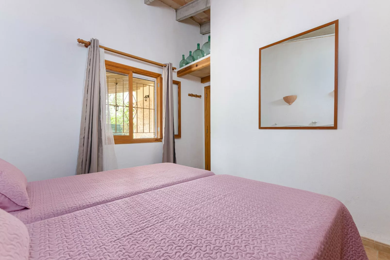 YourHouse Sa Sini-Bedroom