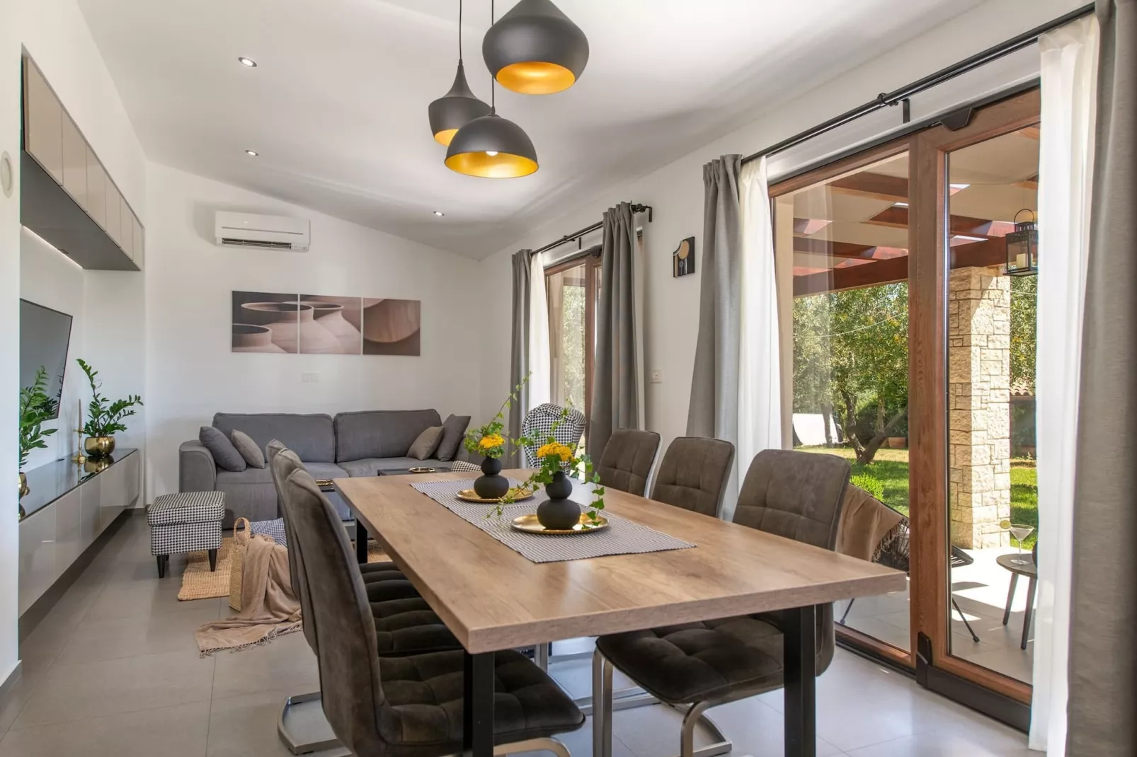 Villa Silentio with Jacuzzi and Pool (4+2)-Living room