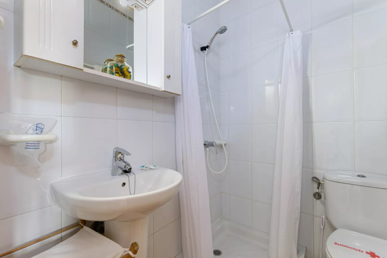 YourHouse Sa Sini-Bathroom