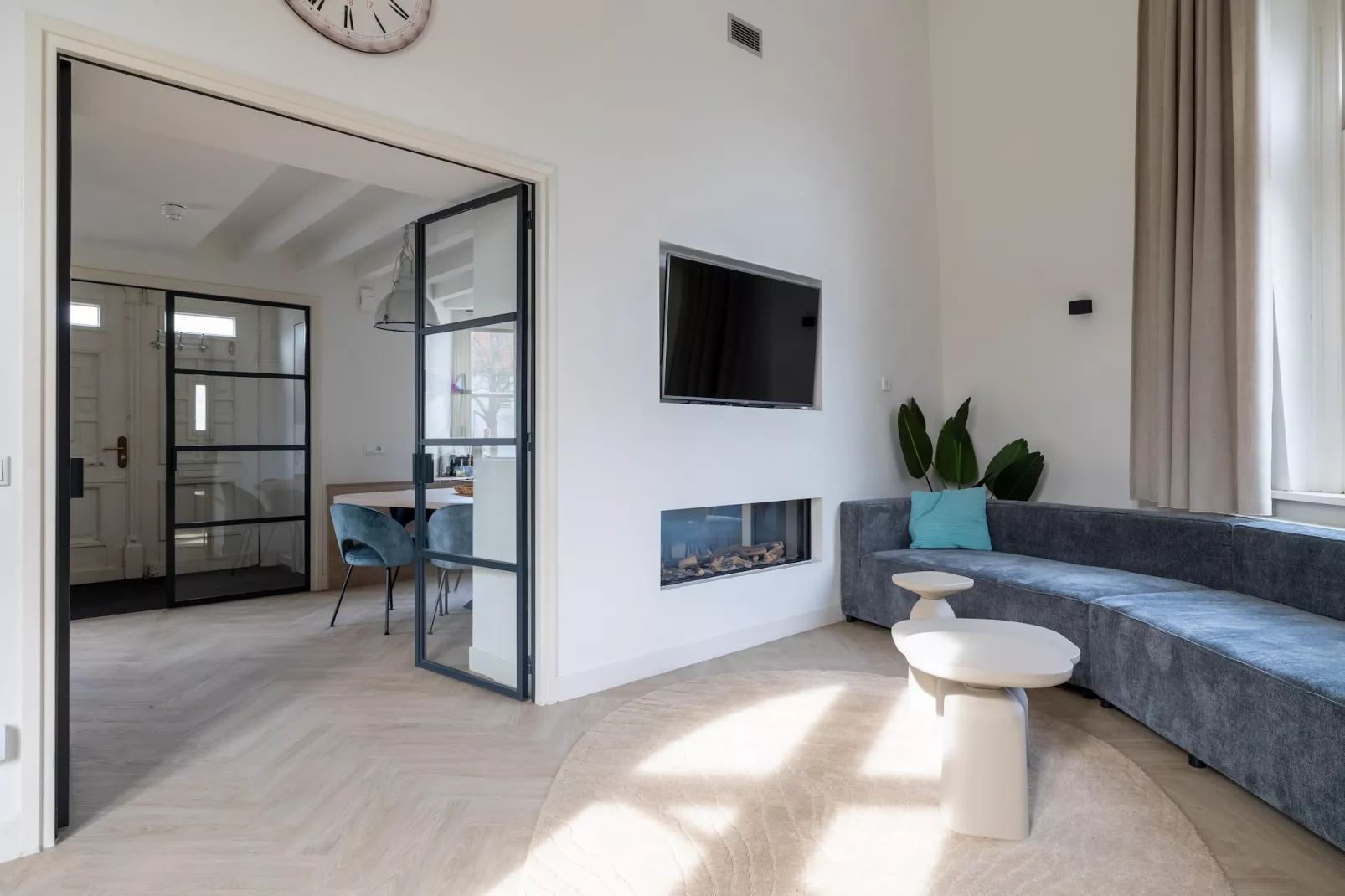 Watertoren Vlissingen 16 pax-Living room