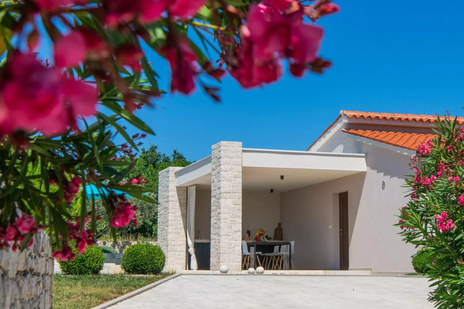 Villa Silentio with Jacuzzi and Pool (4+2)-Outdoor