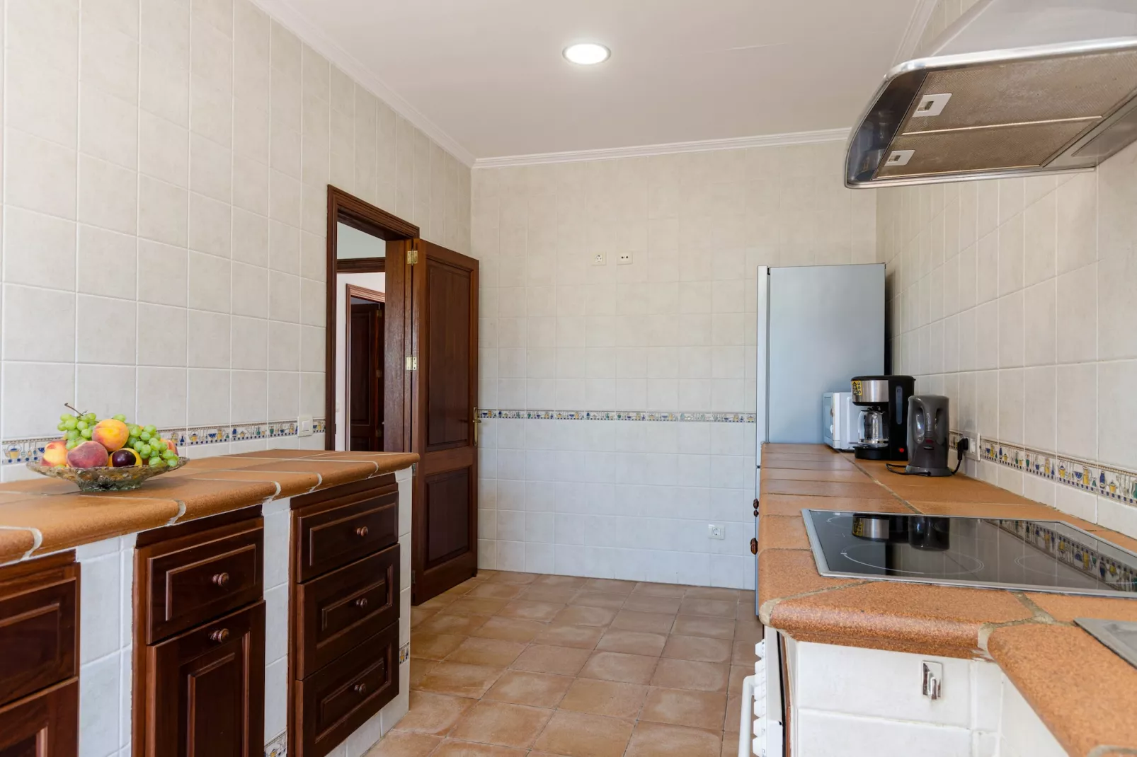 YourHouse Son Serra de Búger-Kitchen