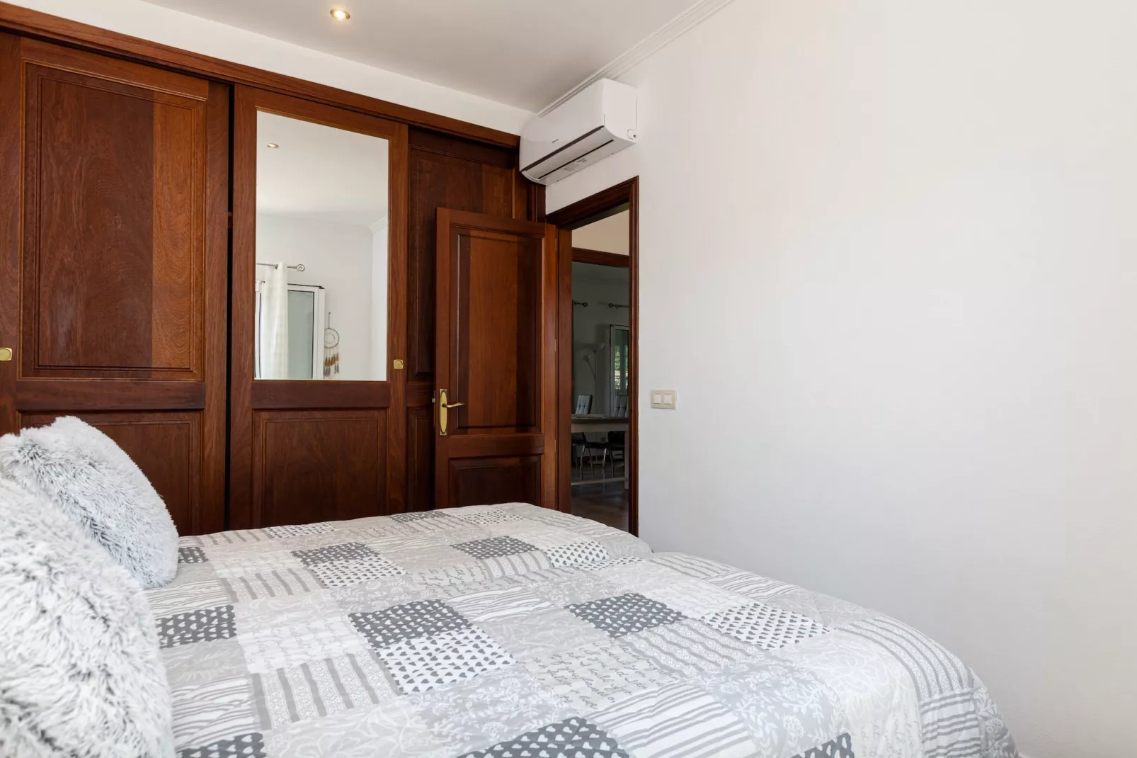 YourHouse Son Serra de Búger-Bedroom