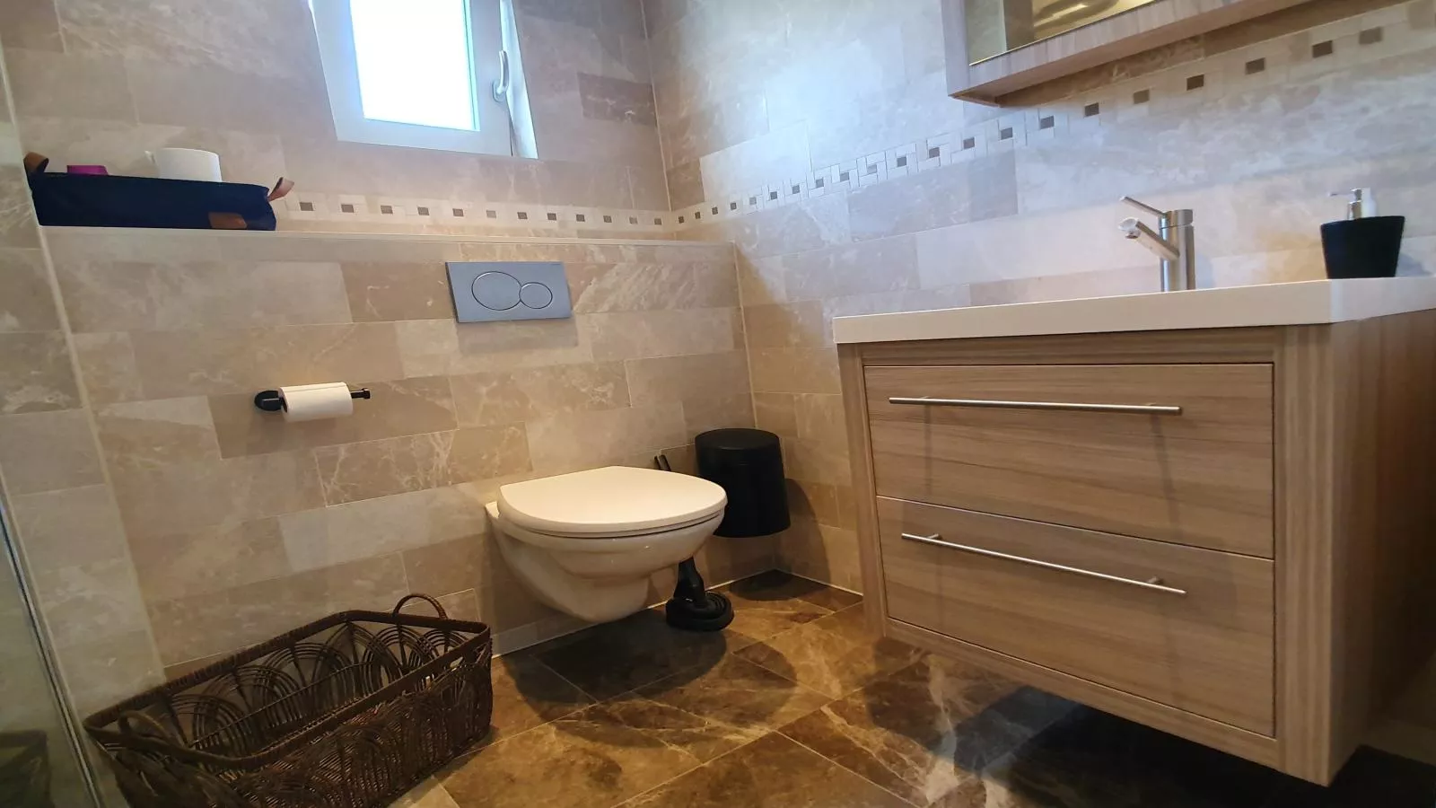 JaNa-Bathroom