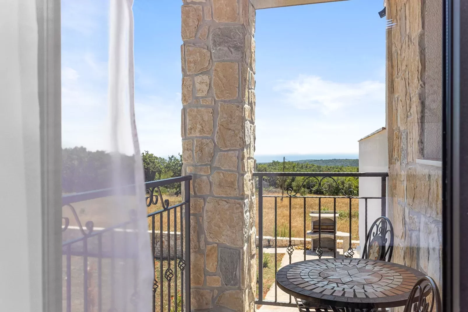 Enchanting Villa Bianca North with Pool and Jacuzz-Terrace balcony