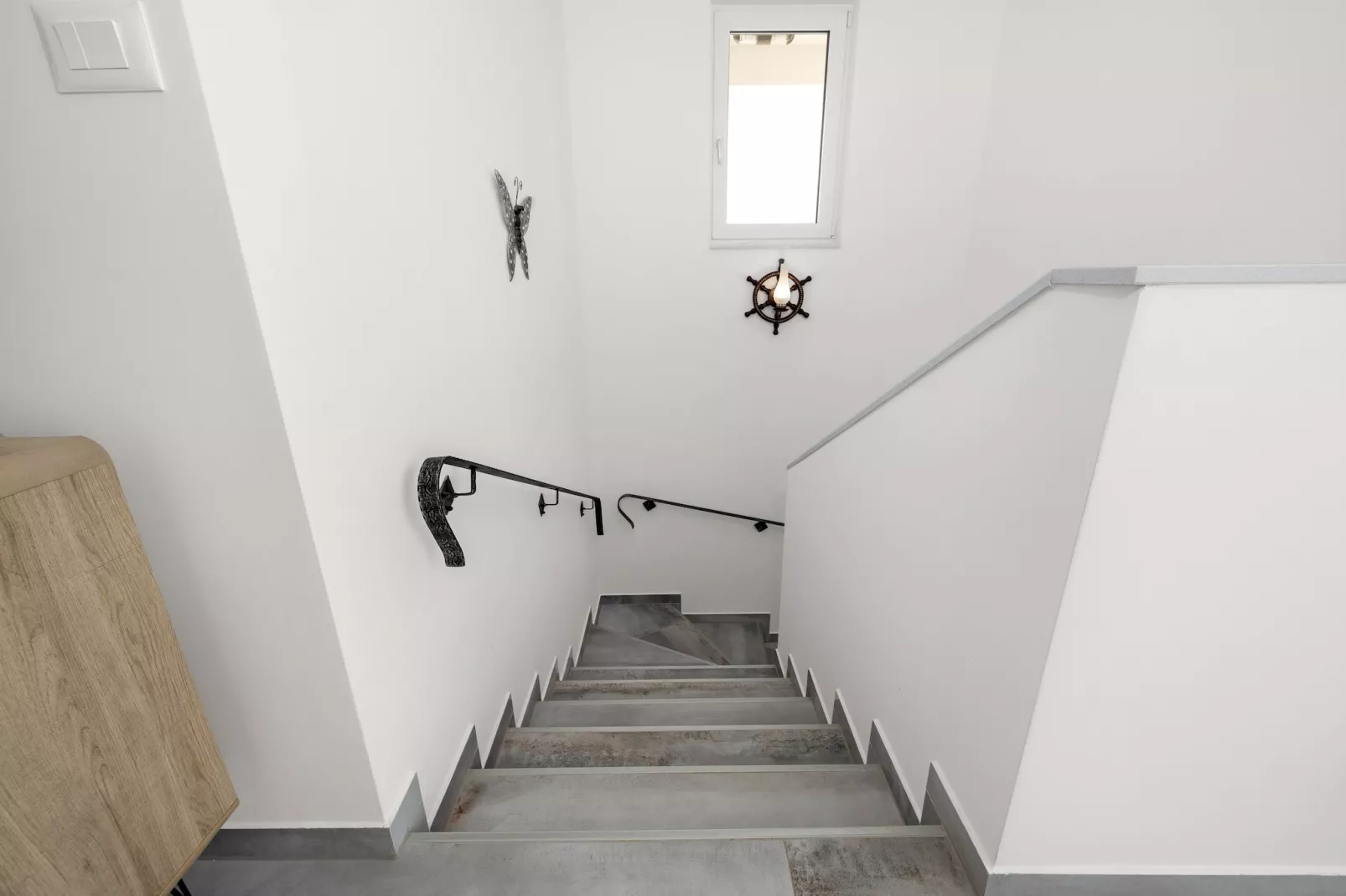 Enchanting Villa Magdalena East with Pool and Jacu - 10559316