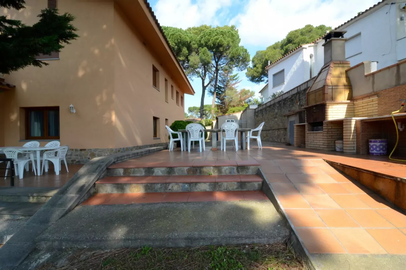 MUSEU BAIXOS 4D-Terrace
