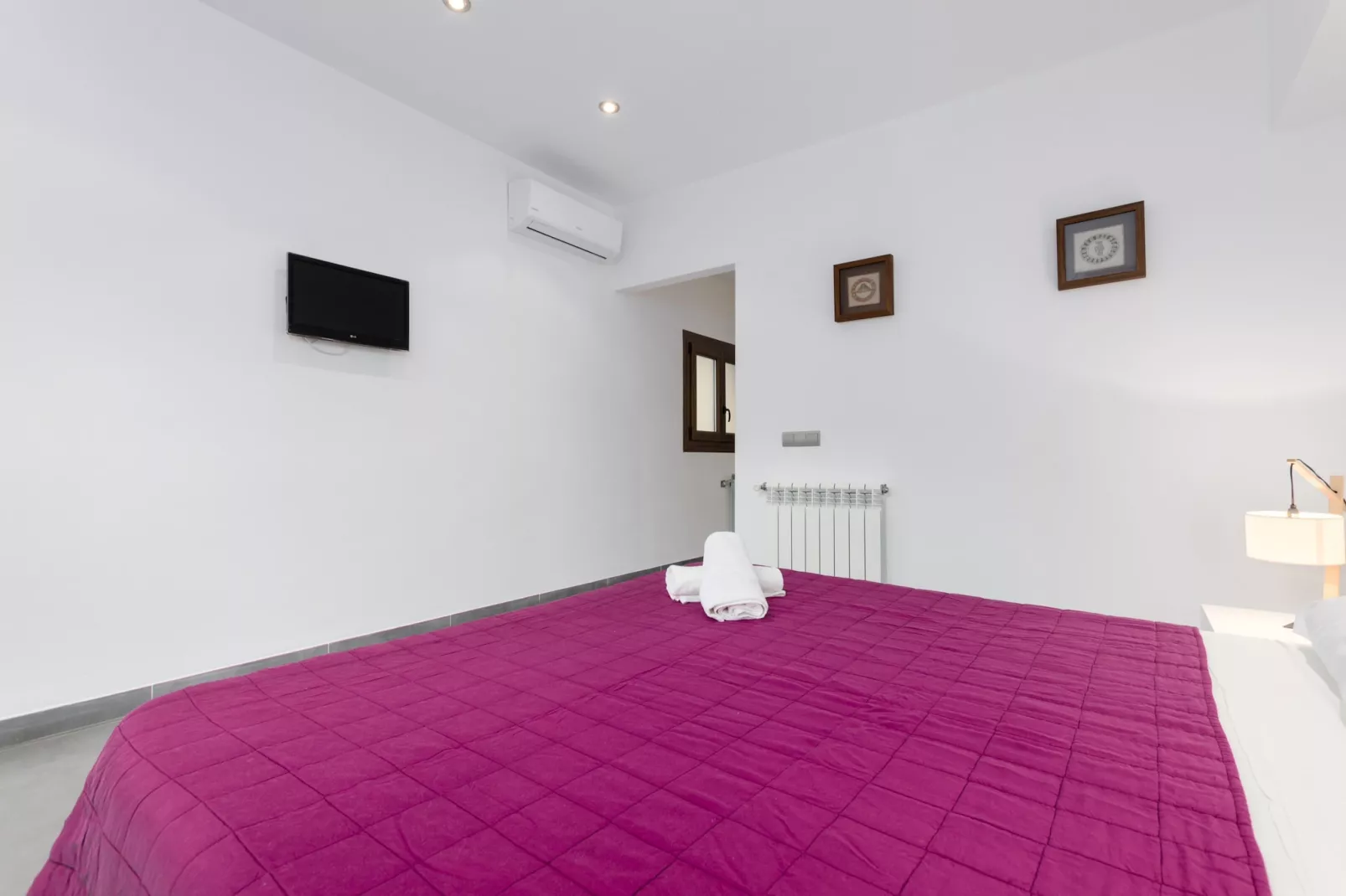 YourHouse Cardinal-Bedroom