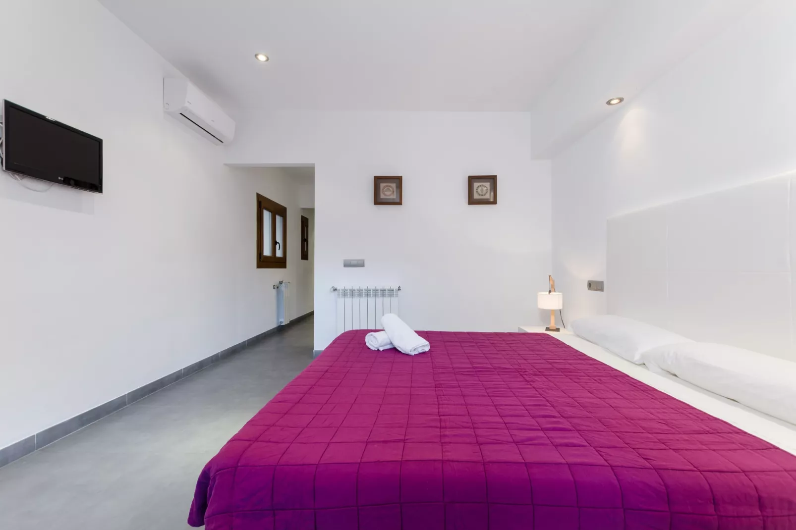 YourHouse Cardinal-Bedroom