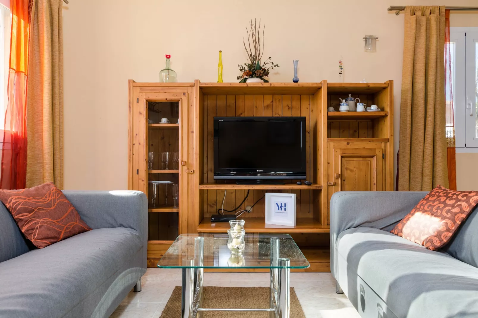 YourHouse Ca Na Xisca-Living room