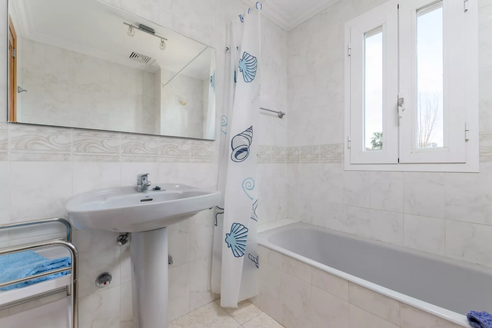 YourHouse Ca Na Xisca-Bathroom