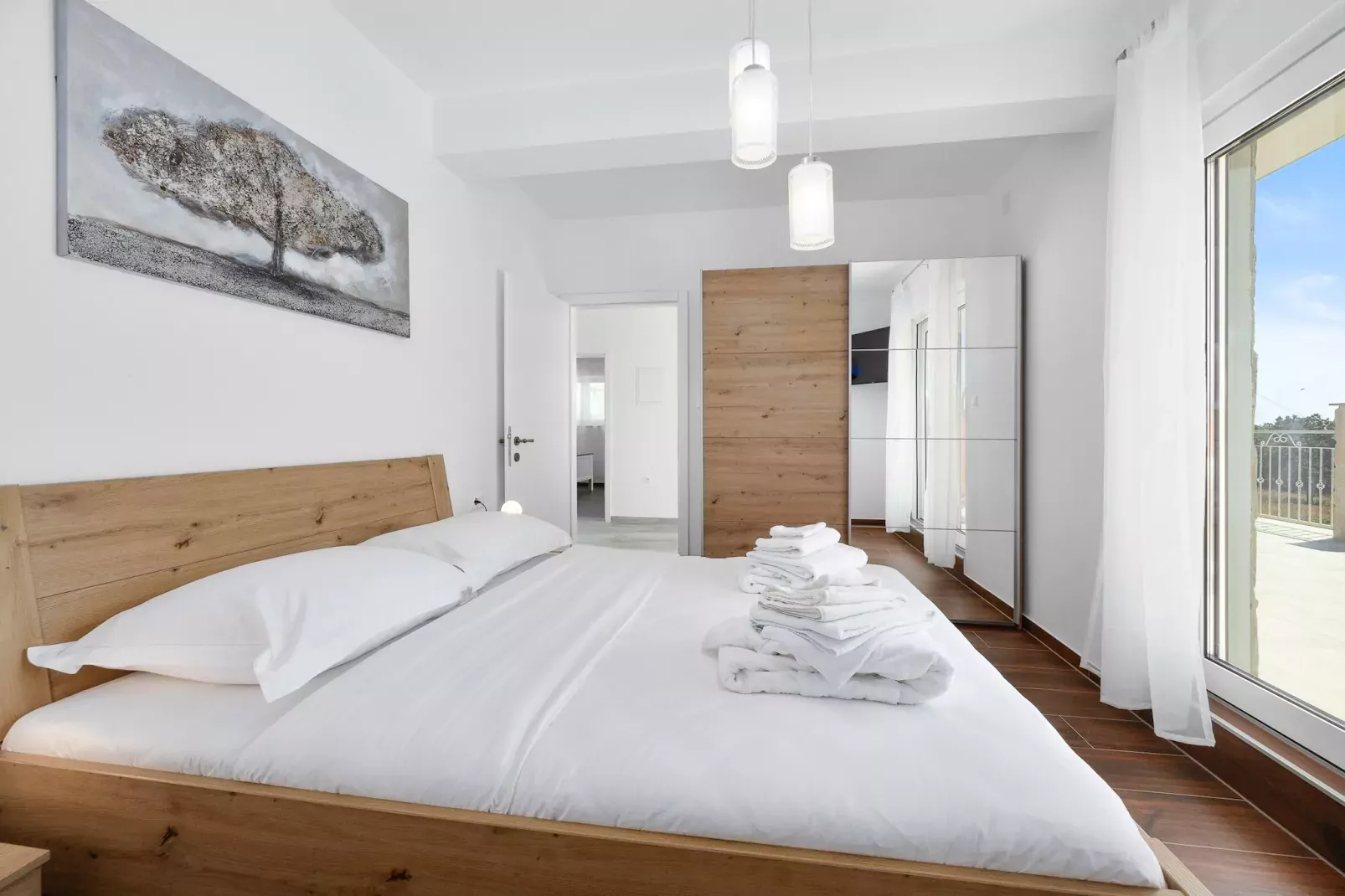 Enchanting Villa Rossa South with Pool and Jacuzzi-Bedroom