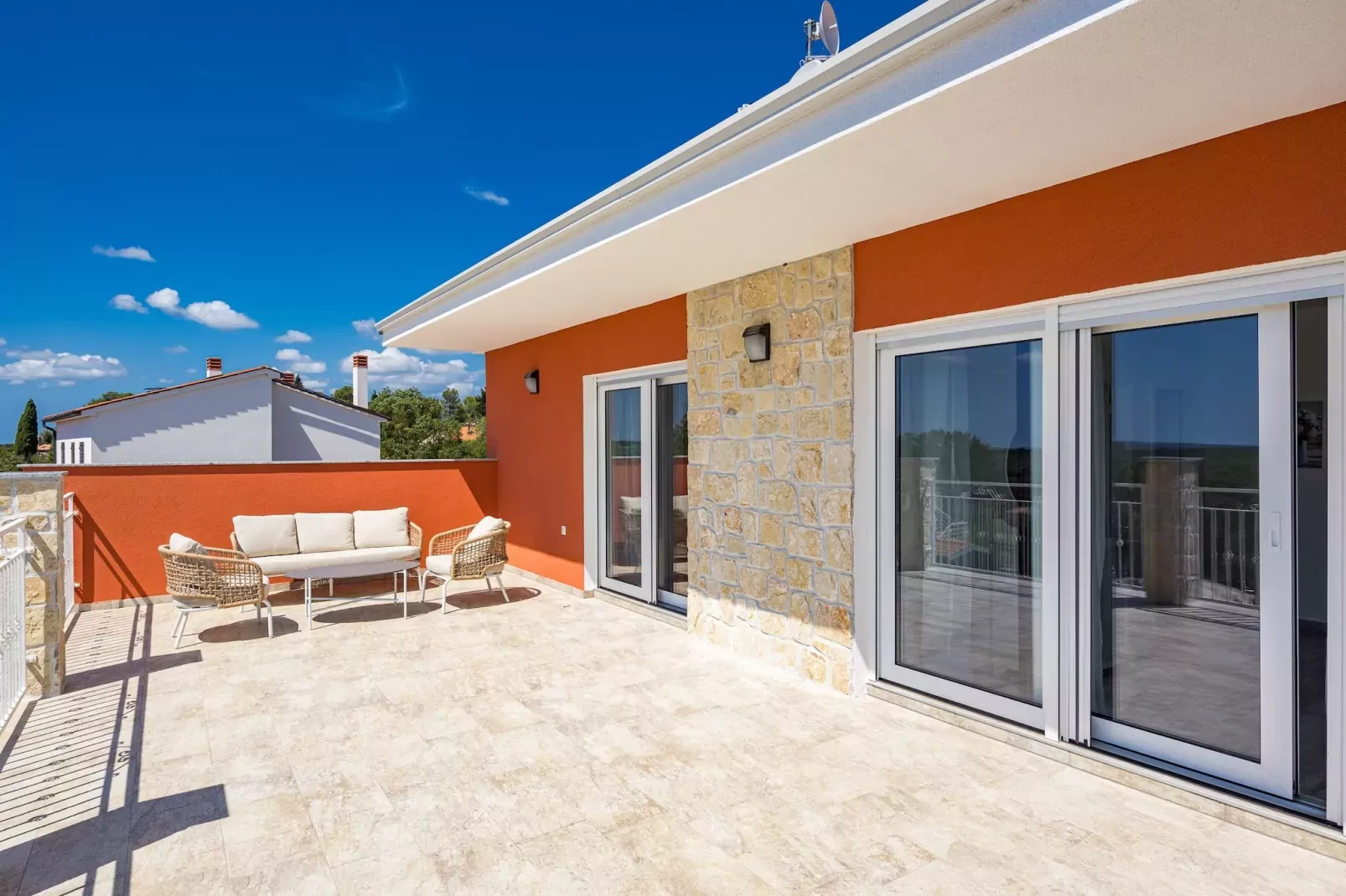 Enchanting Villa Rossa South with Pool and Jacuzzi-Terrace balcony