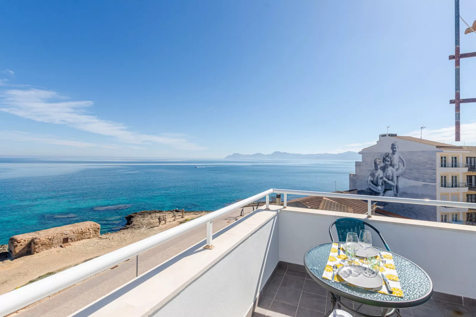 YourHouse Estudio Monges-View summer