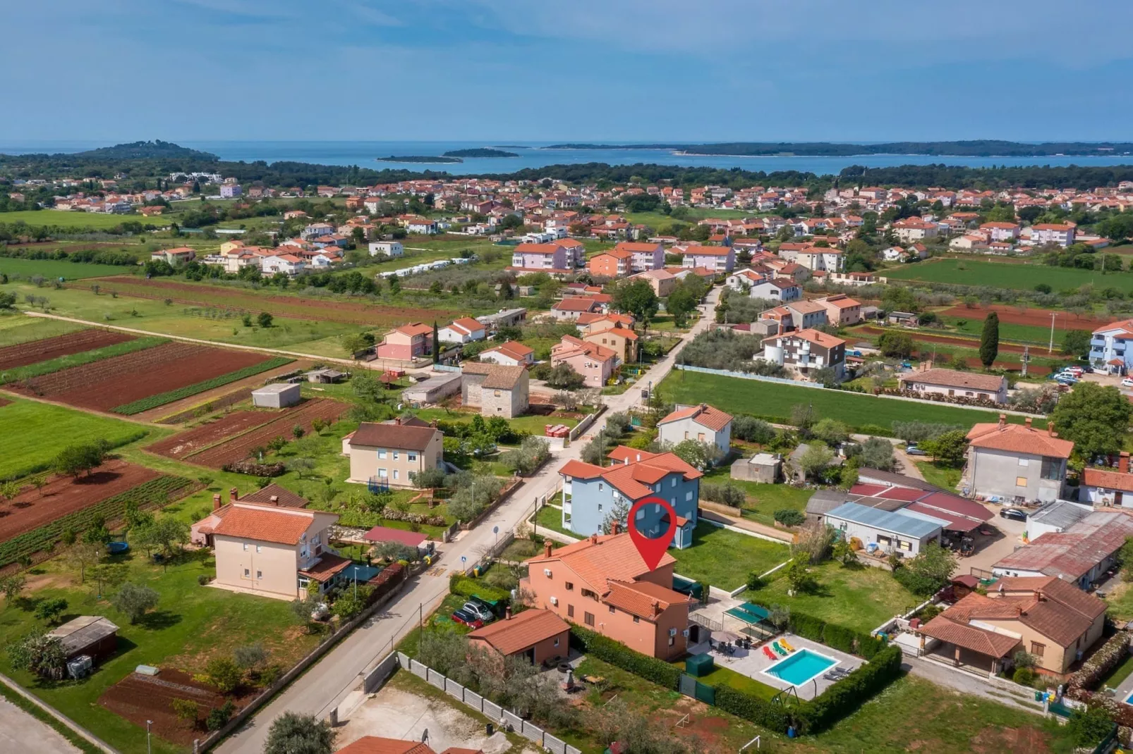 Holiday Home Dori with Big Garden-Areas summer 5km