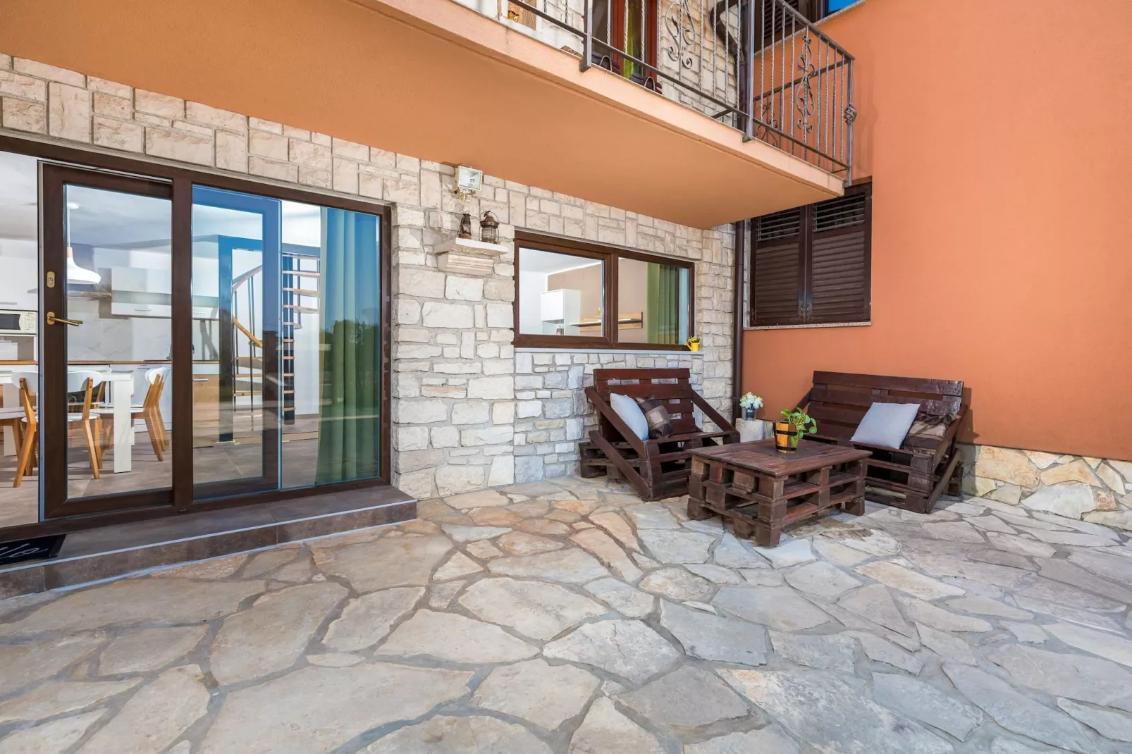 Holiday Home Dori with Big Garden-Terrace