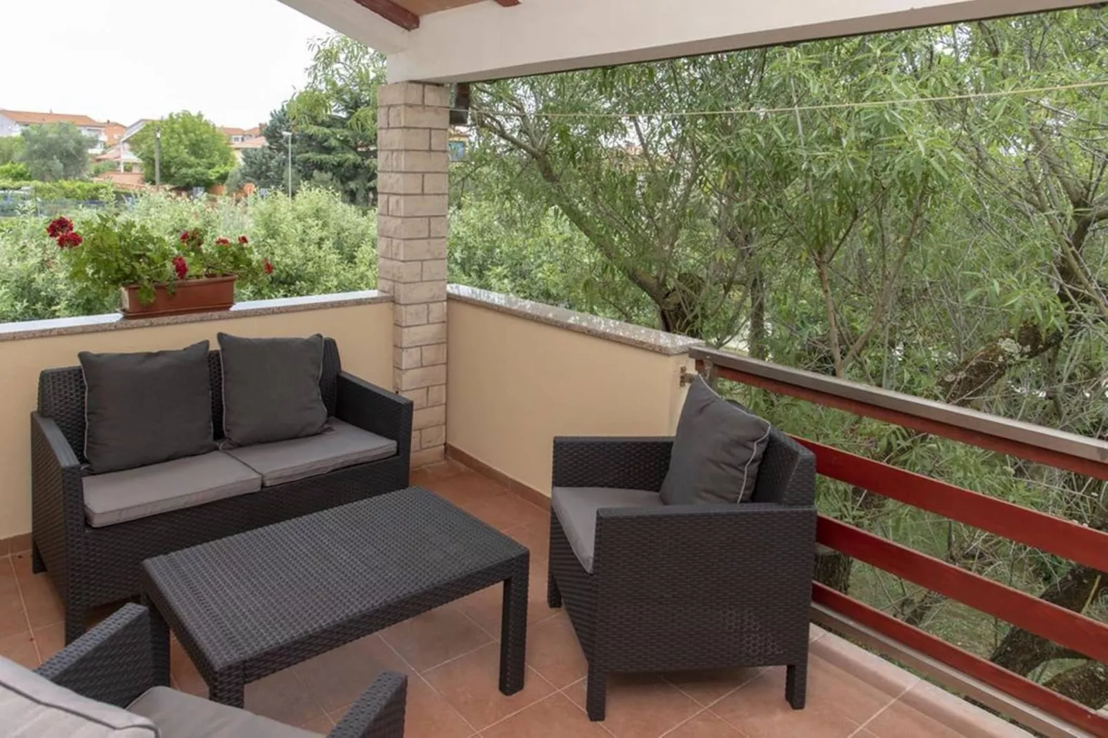 Apartment B - Flower Garden by M&A-Terrace balcony