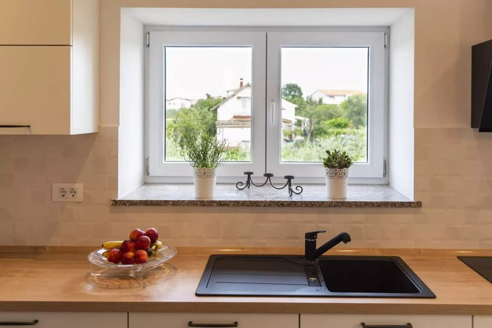 Apartment B - Flower Garden by M&A-Kitchen