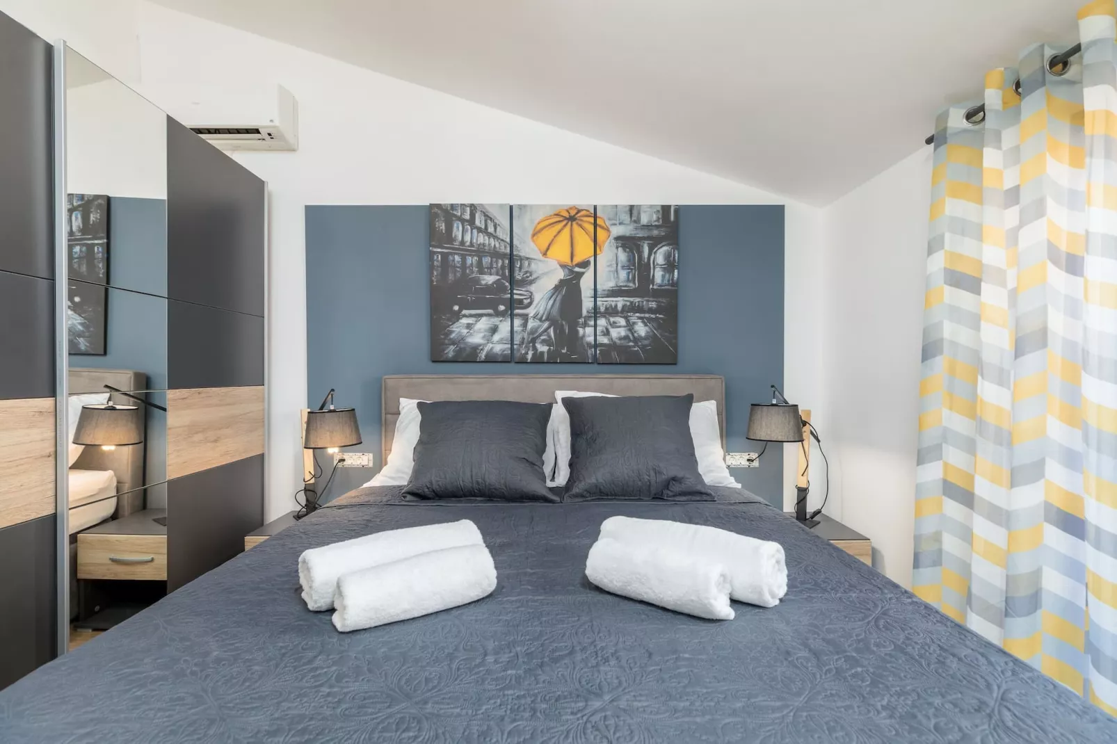 Marceta Double Room - Pool and Big Garden-Schlafzimmer