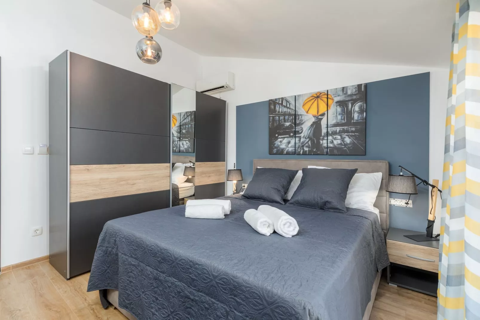 Marceta Double Room - Pool and Big Garden-Schlafzimmer