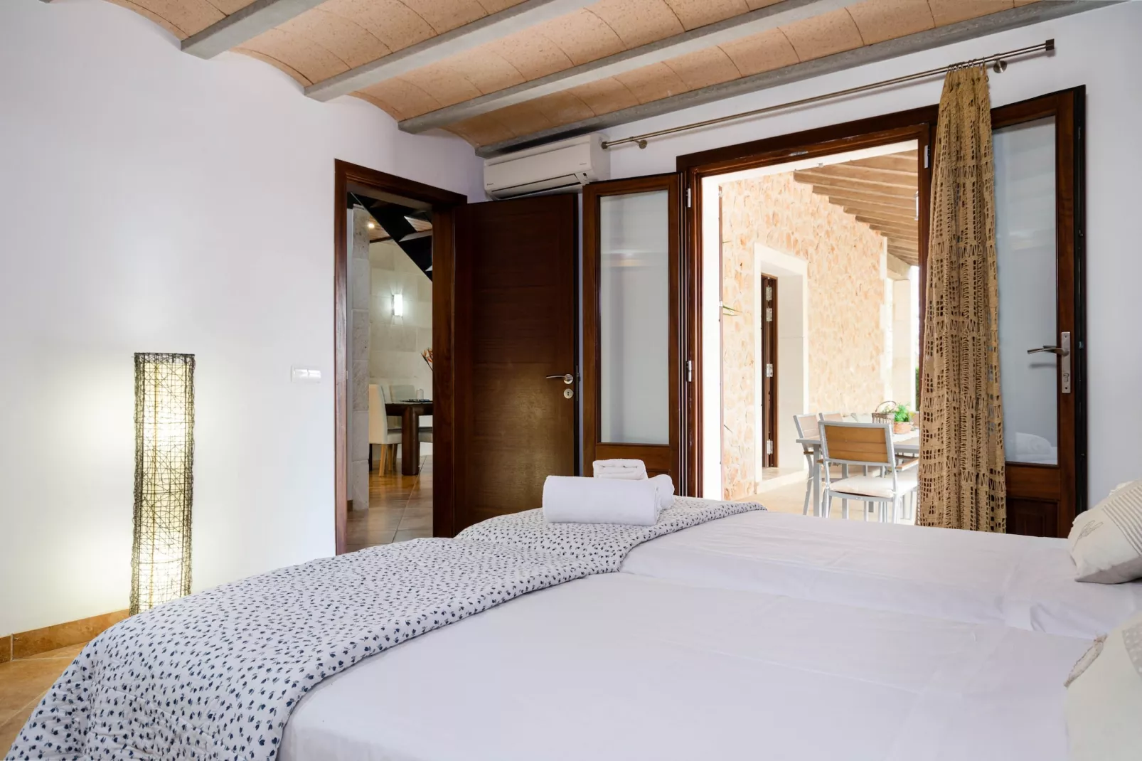 YourHouse Can Cuixa-Bedroom