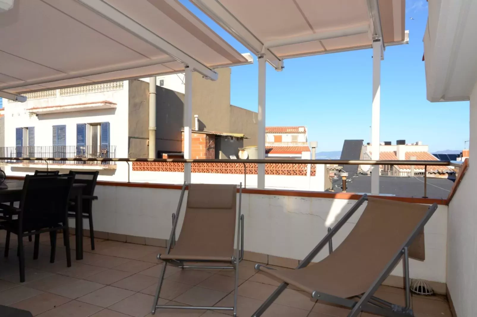 GRACIA 23 2-1-Terrace